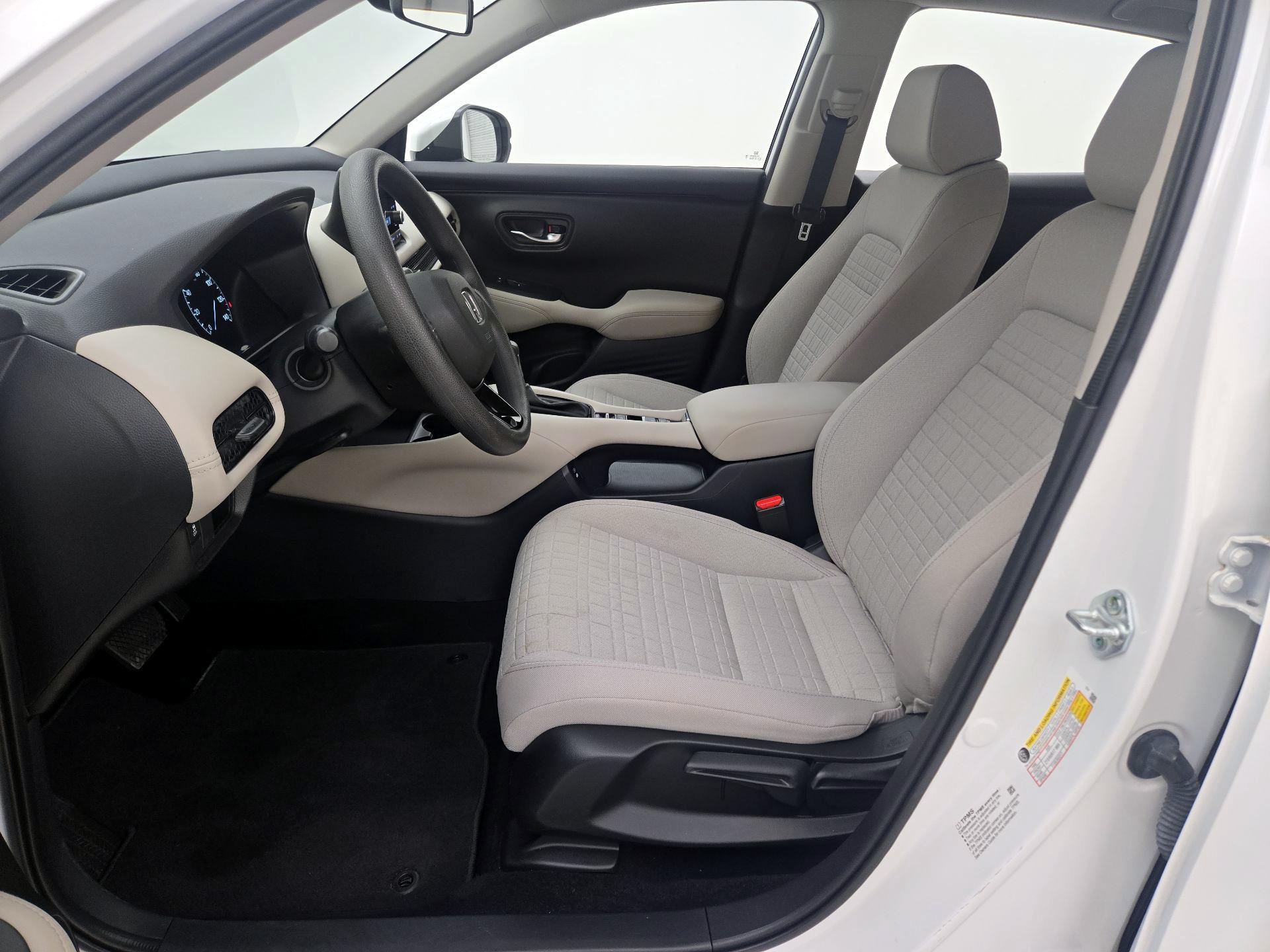 Thumbnail: 2025 Honda HR-V - 11