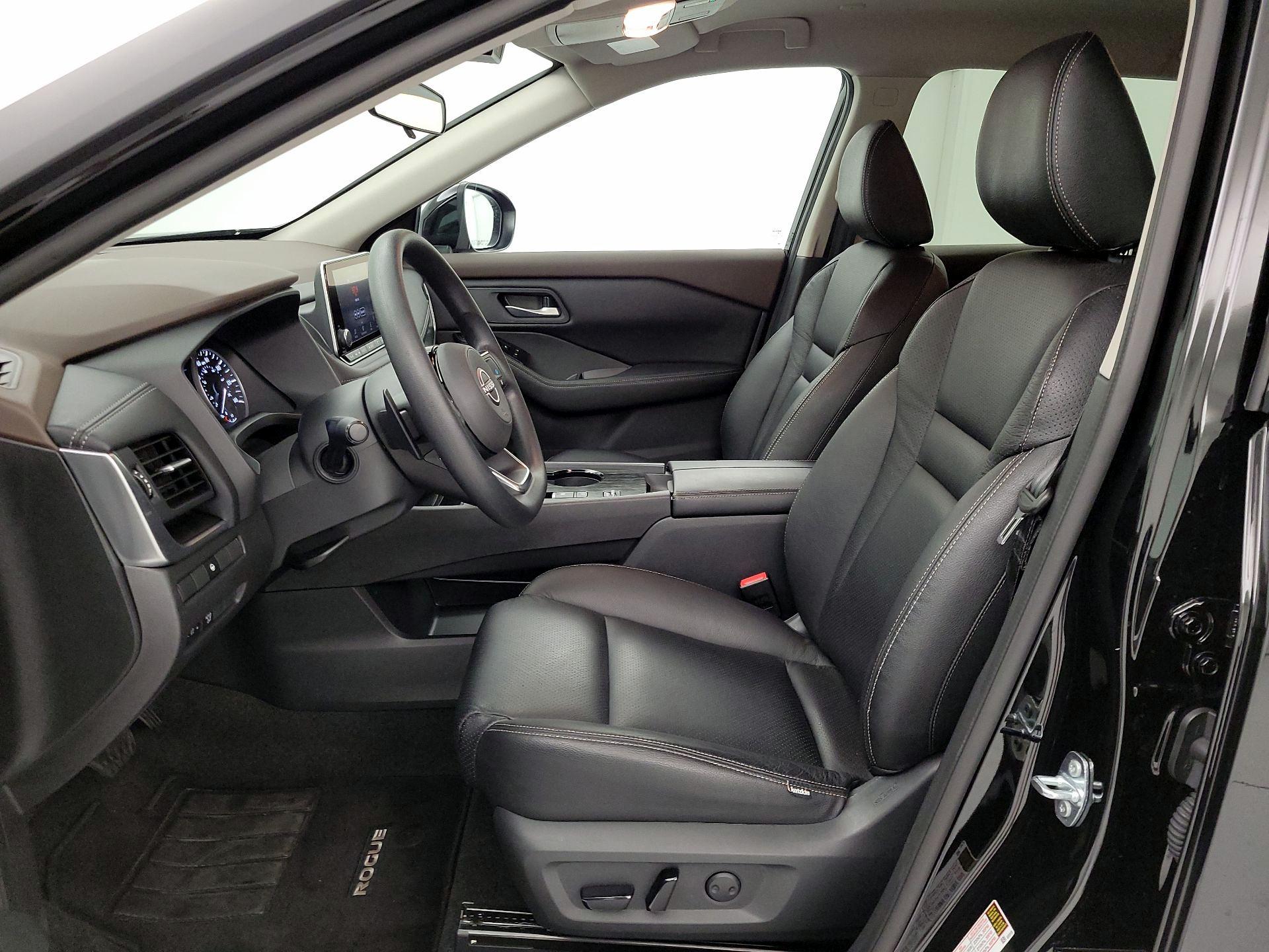 Thumbnail: 2023 Nissan Rogue - 11