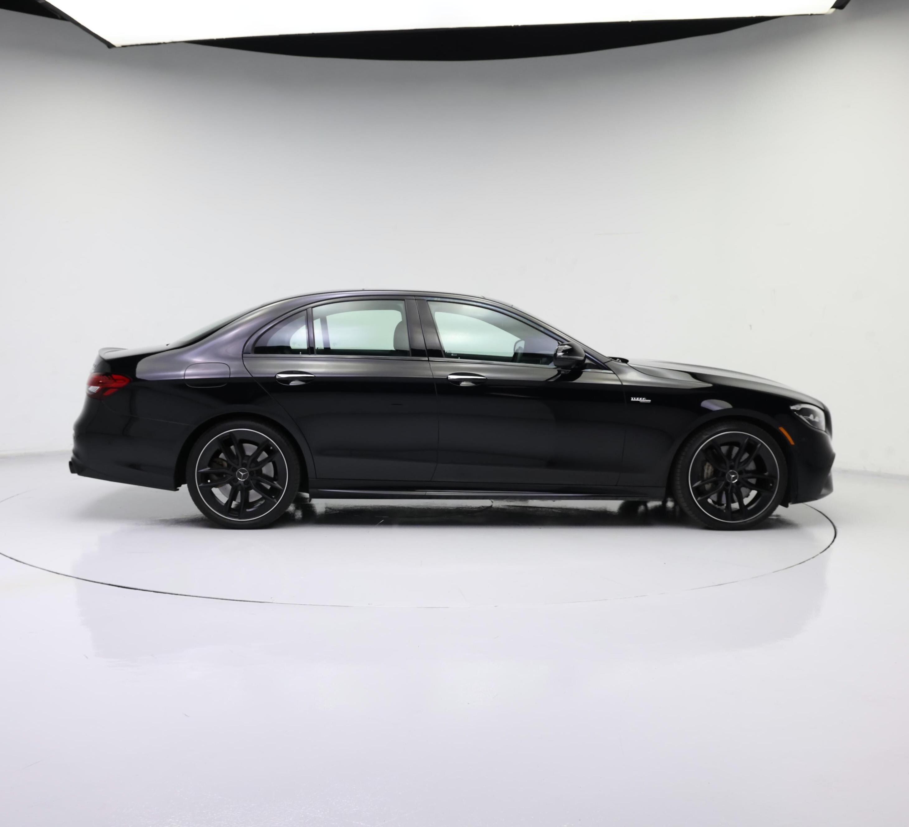 Thumbnail: 2023 Mercedes-Benz E-Class - 7