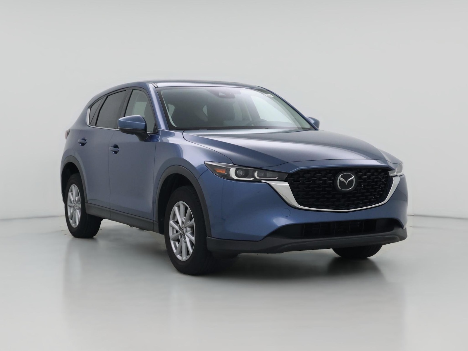 2023 Mazda CX-5 S Preferred package