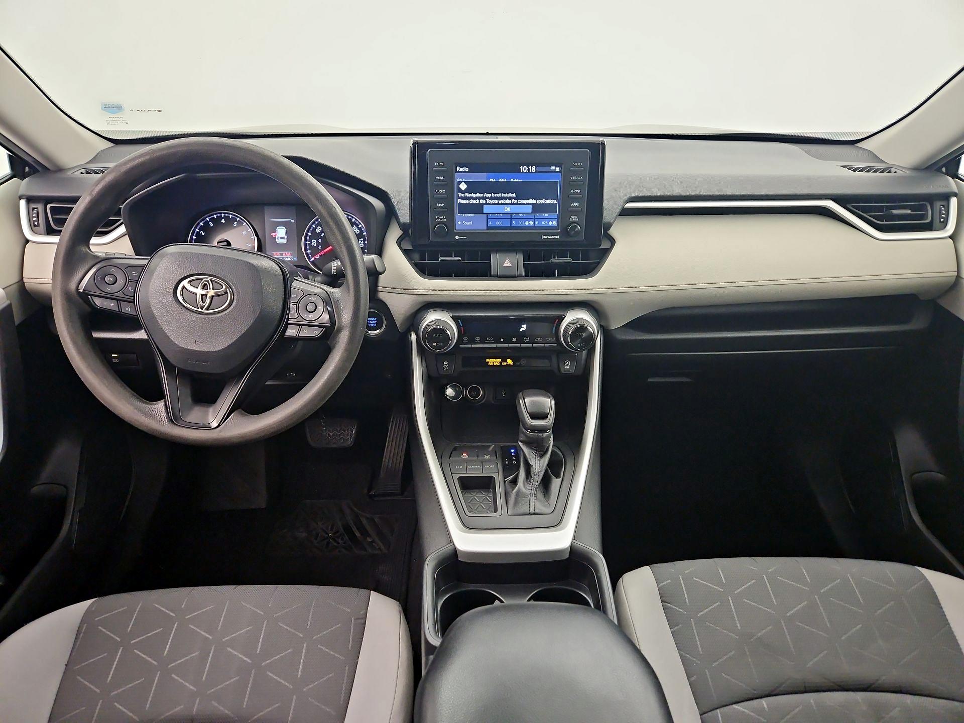 Thumbnail: 2021 Toyota RAV4 - 9