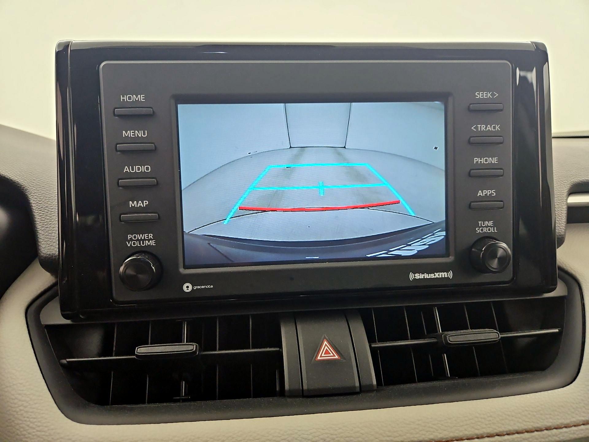 Thumbnail: 2021 Toyota RAV4 - 14