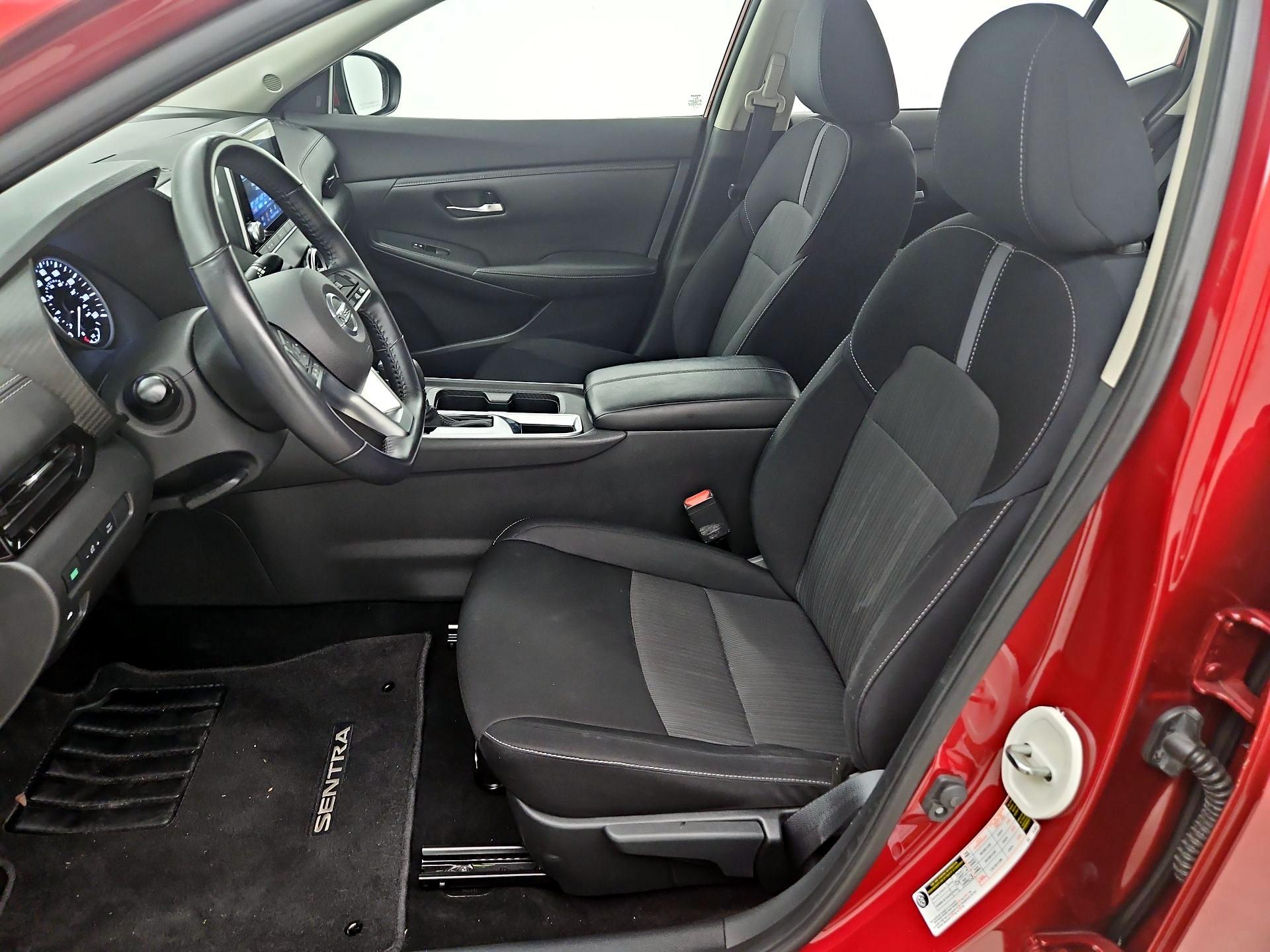 Thumbnail: 2021 Nissan Sentra - 11