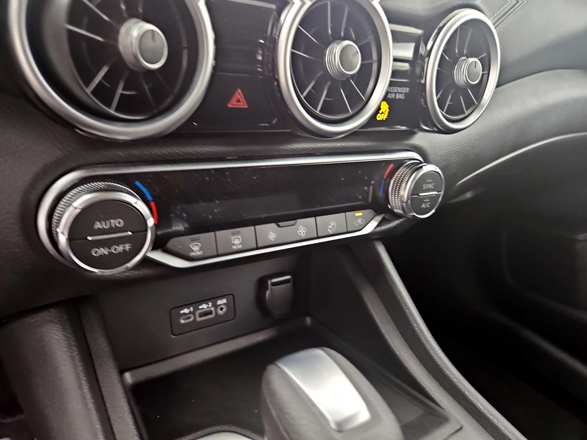 Thumbnail: 2021 Nissan Sentra - 16