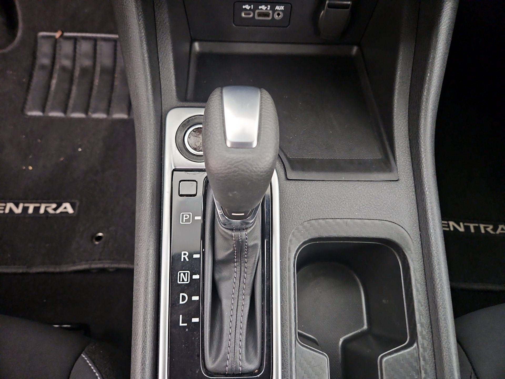 Thumbnail: 2021 Nissan Sentra - 17