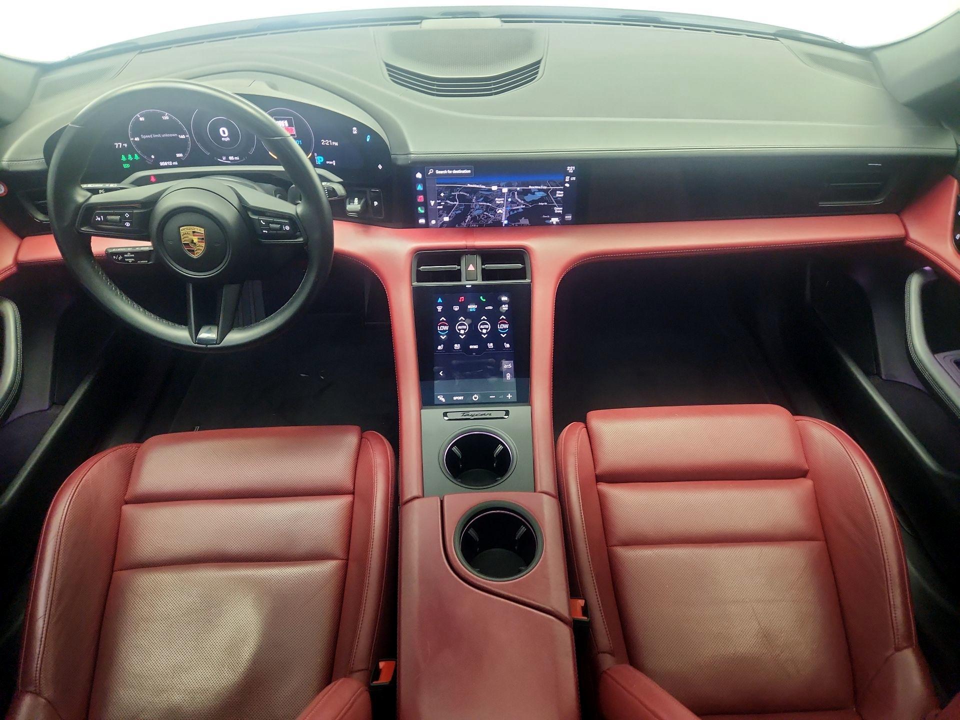 Thumbnail: 2021 Porsche Taycan - 9