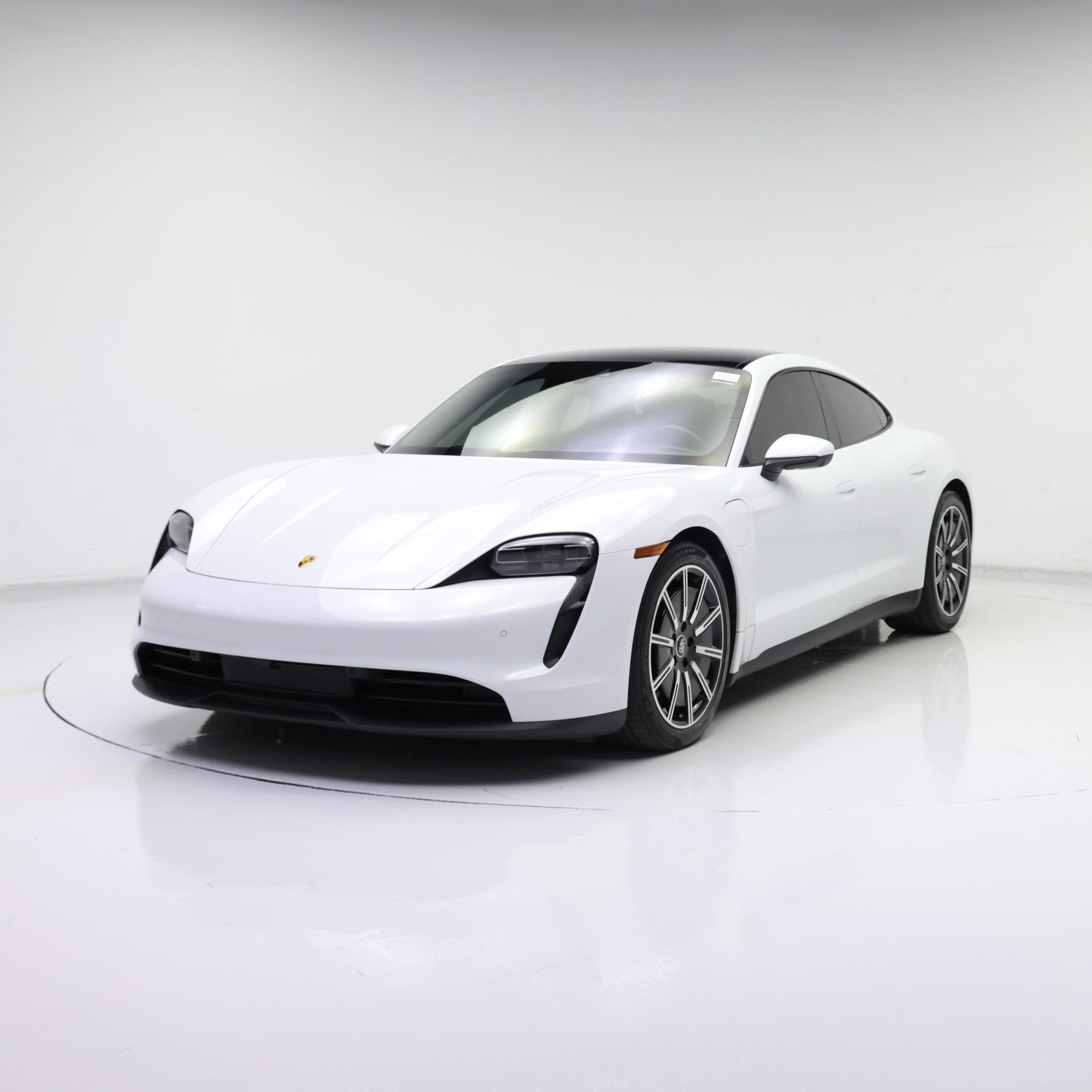 Thumbnail: 2021 Porsche Taycan - 4