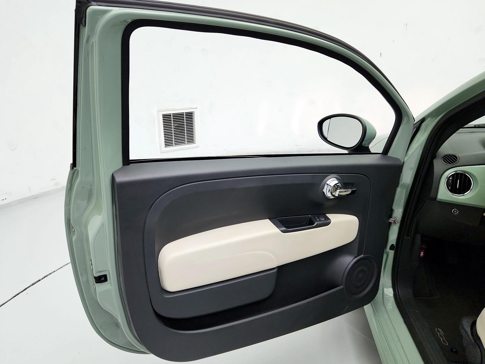 Thumbnail: 2016 Fiat 500 - 12