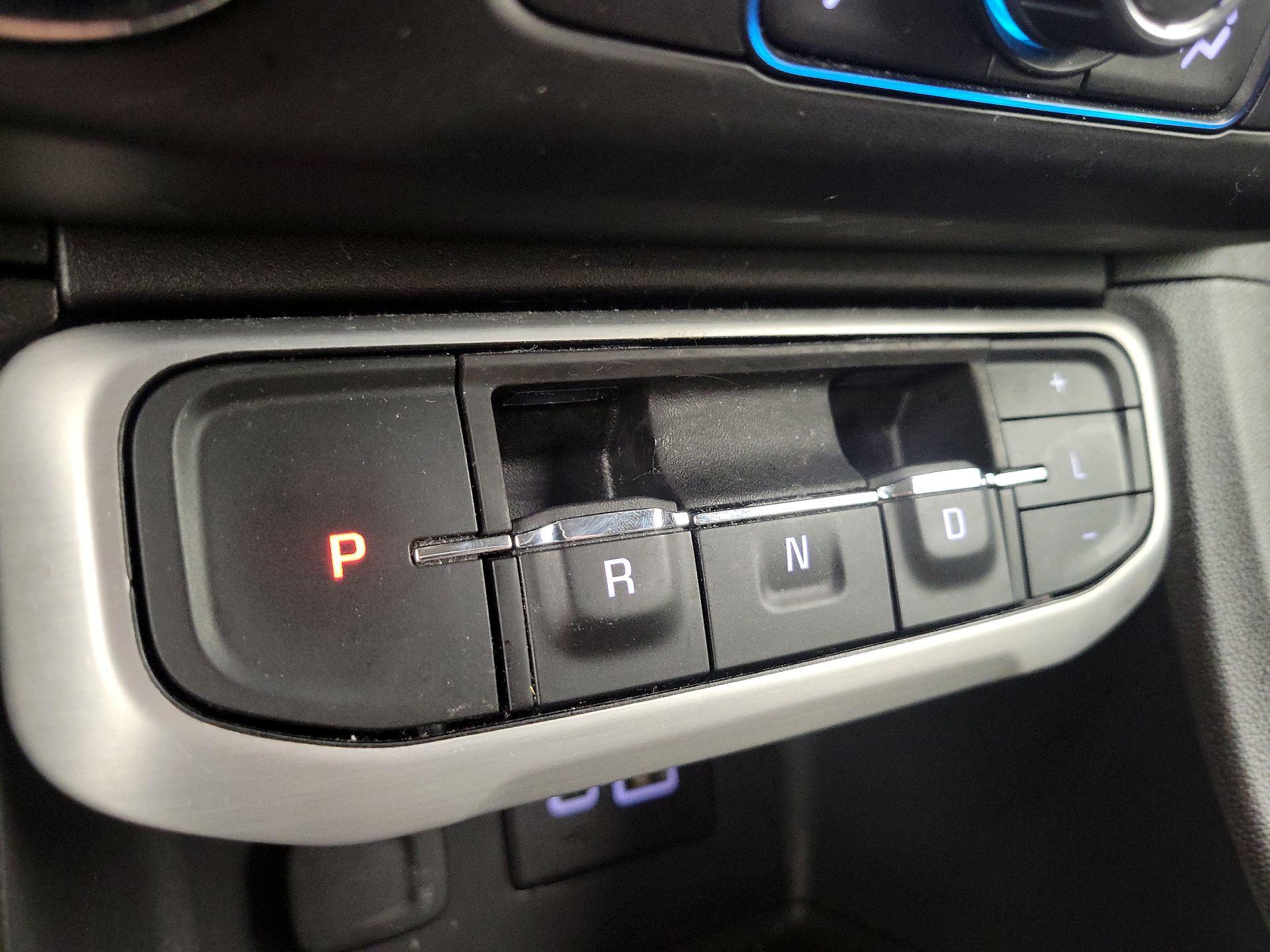 Thumbnail: 2023 GMC Acadia - 17