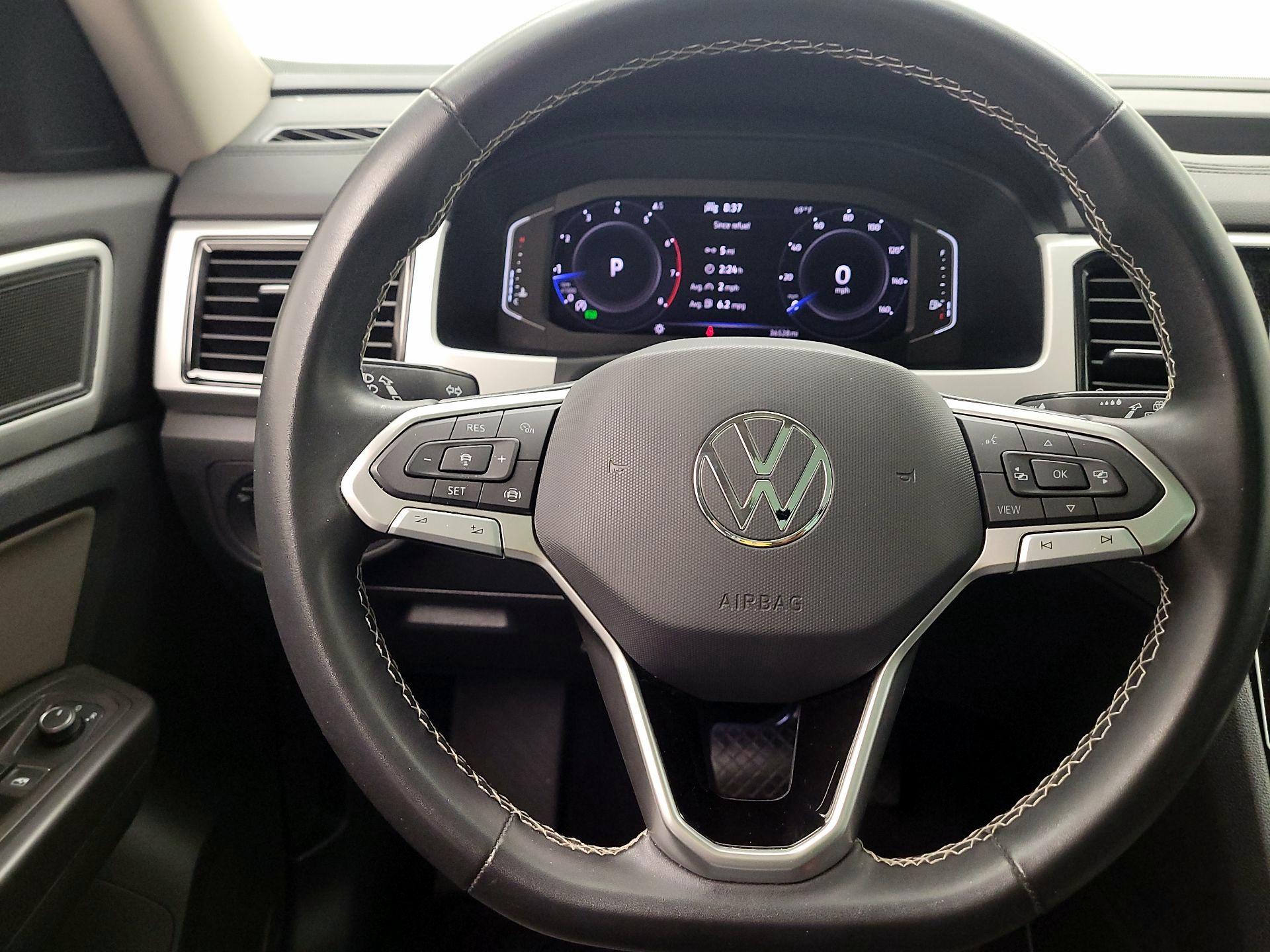 Thumbnail: 2022 Volkswagen Atlas - 10