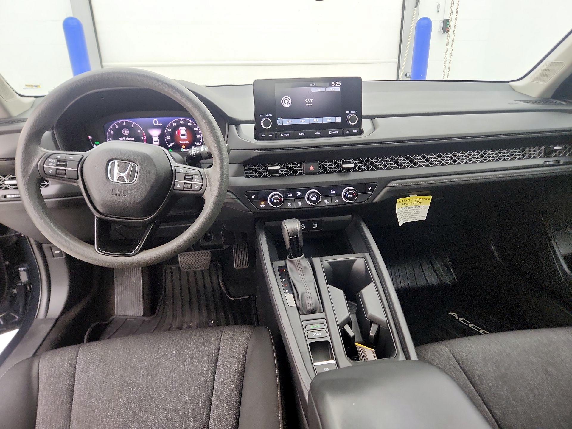 Thumbnail: 2023 Honda Accord - 9