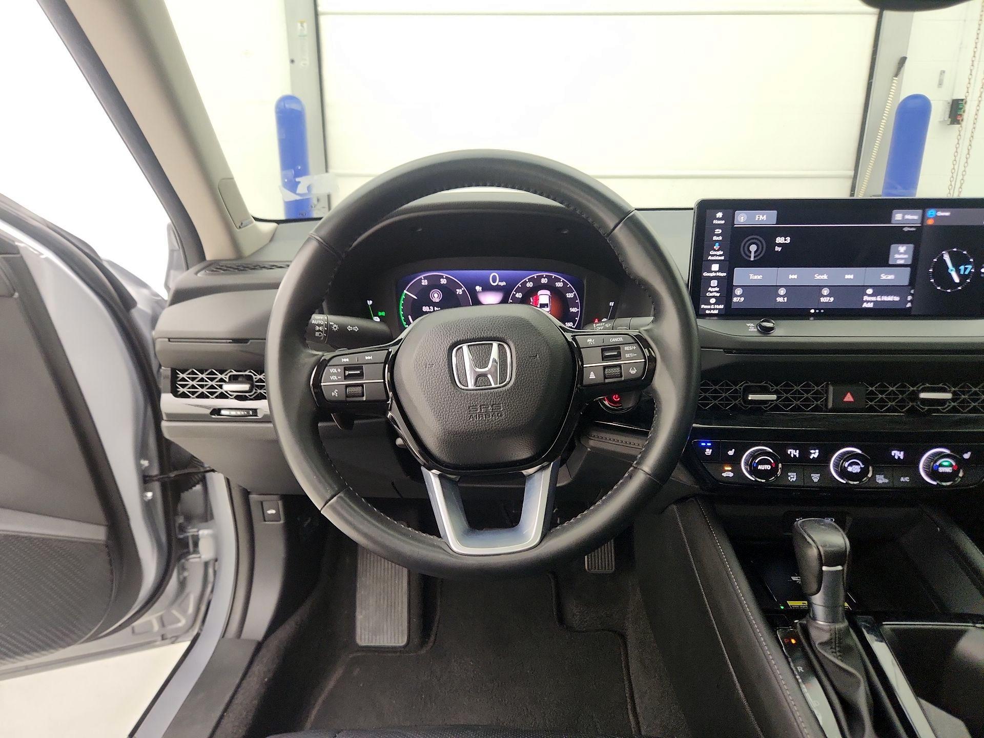 Thumbnail: 2023 Honda Accord - 10
