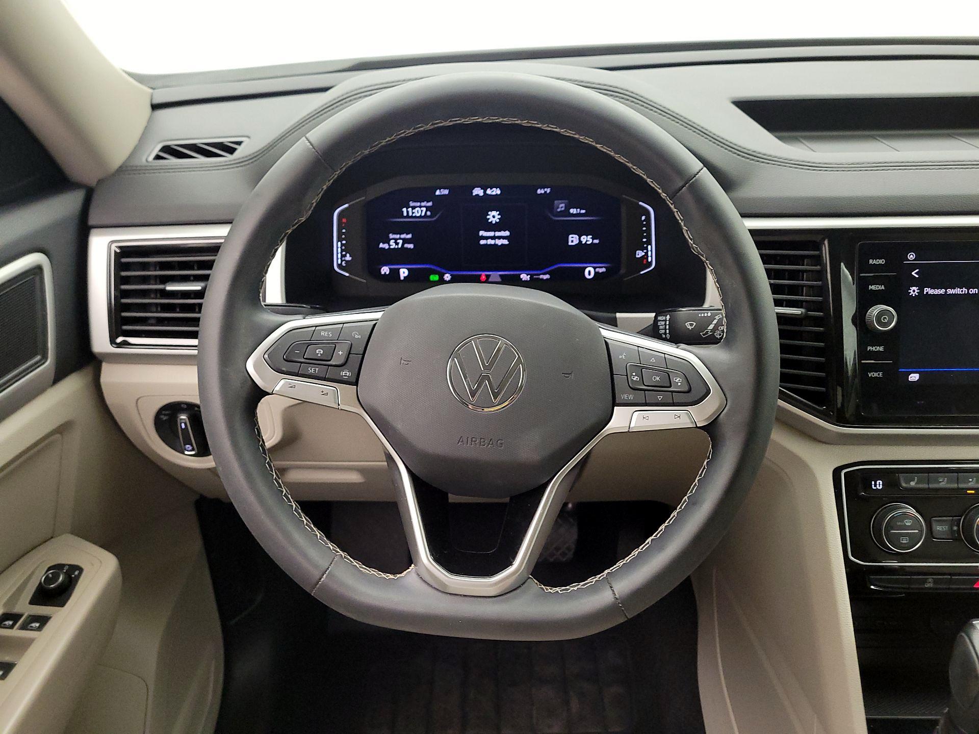 Thumbnail: 2022 Volkswagen Atlas - 10