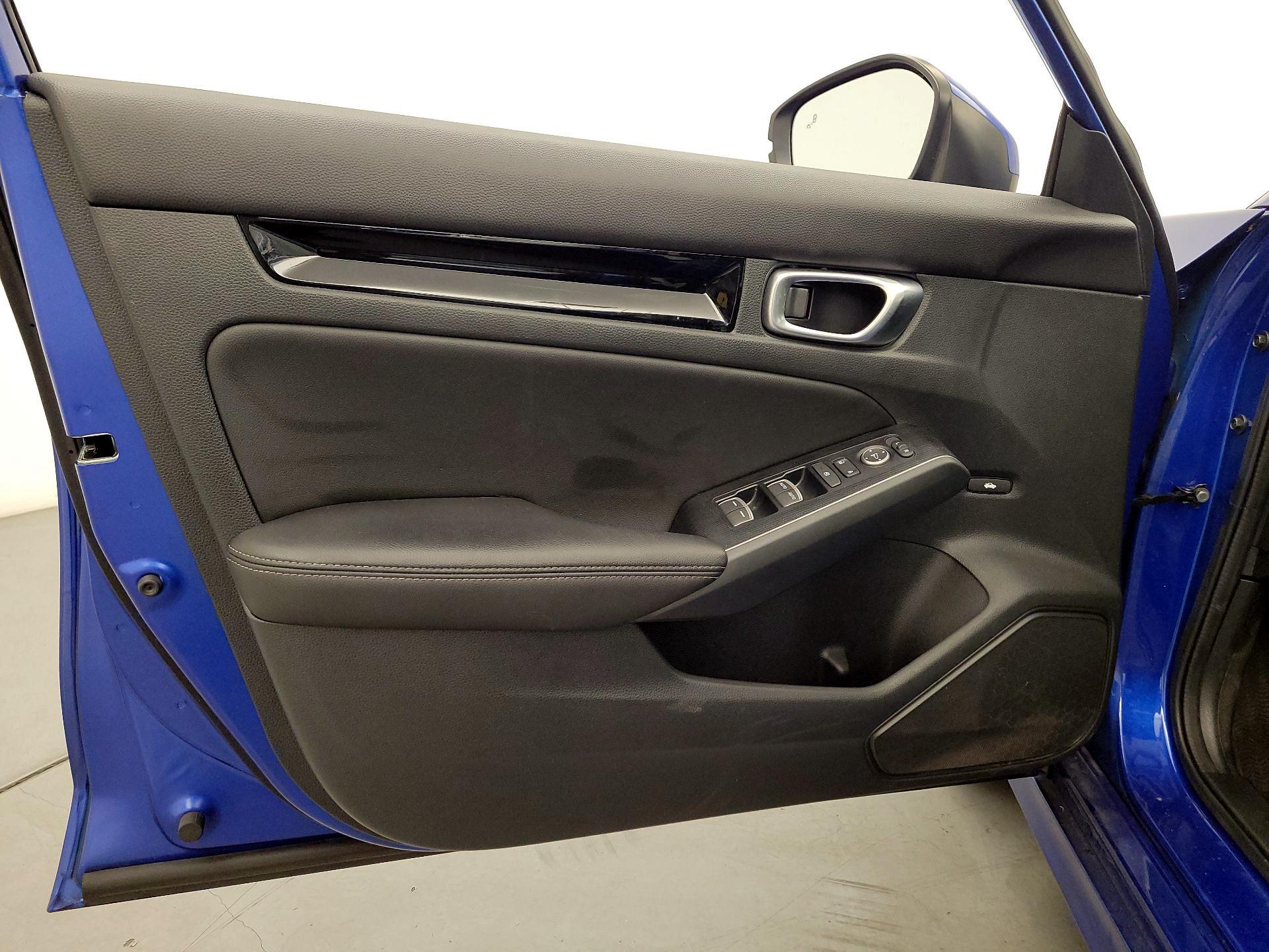 Thumbnail: 2023 Honda Civic - 12