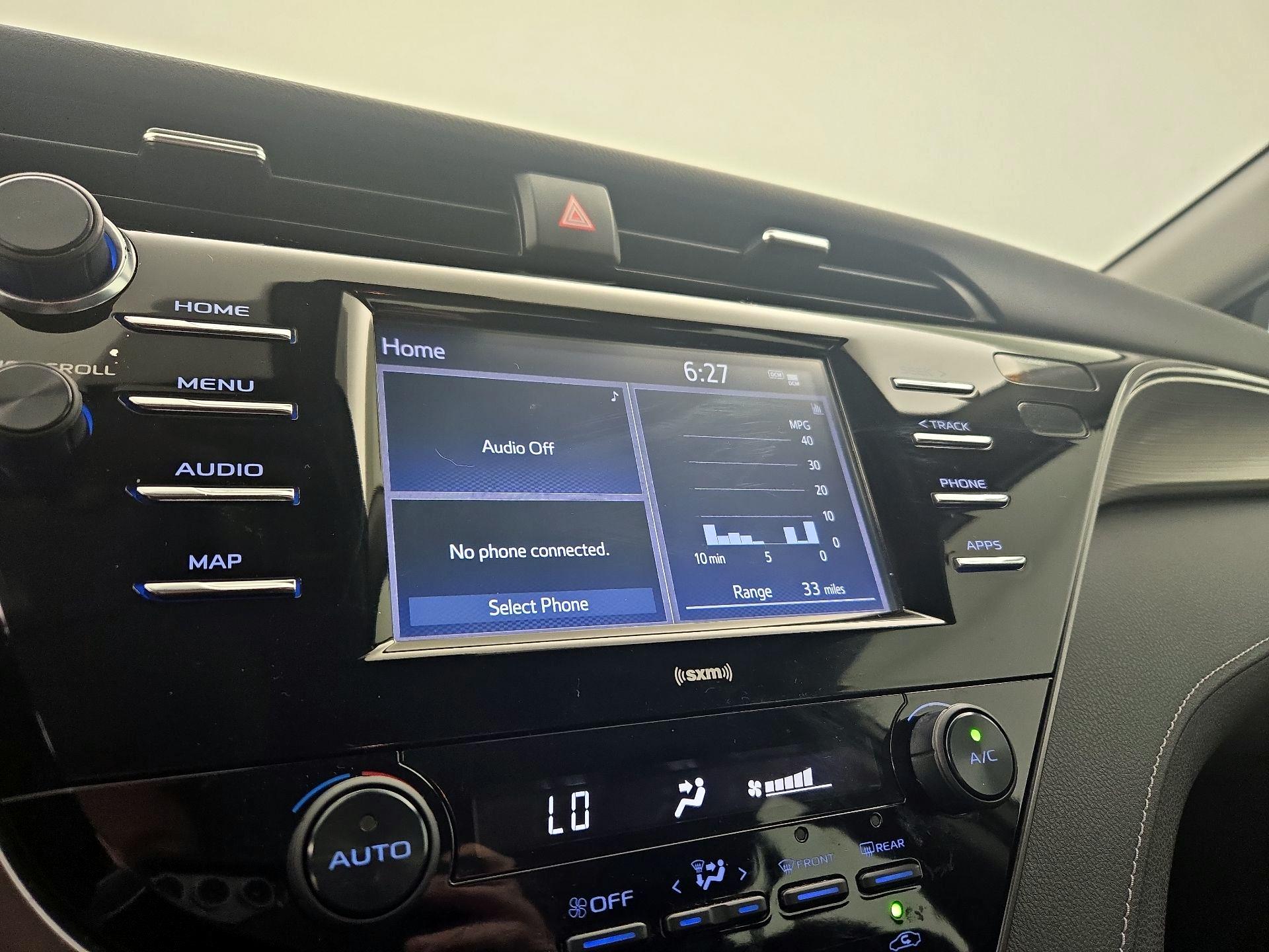 Thumbnail: 2020 Toyota Camry - 15