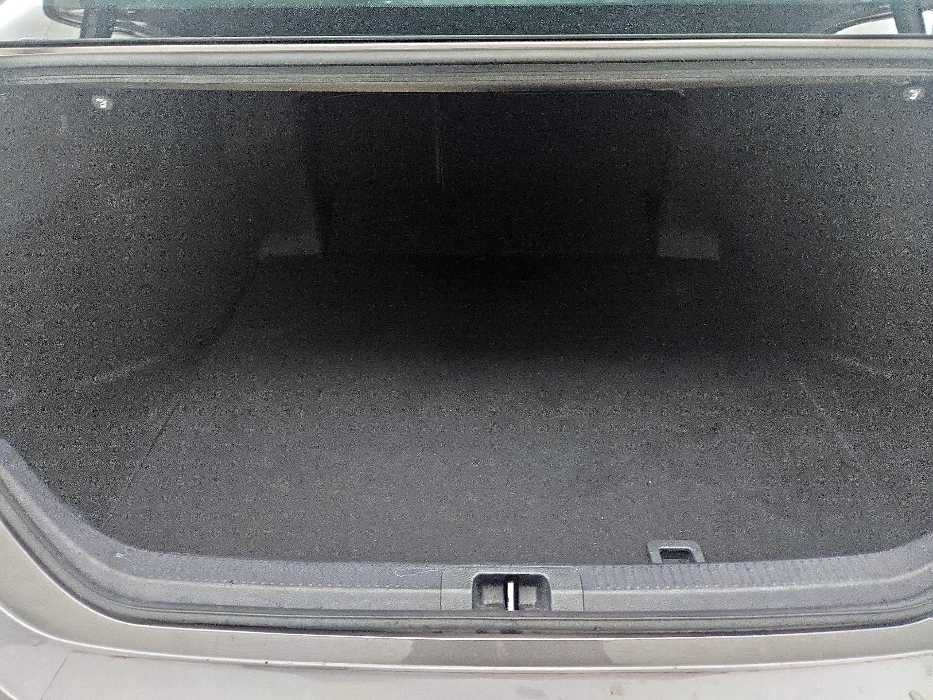 Thumbnail: 2020 Toyota Camry - 20