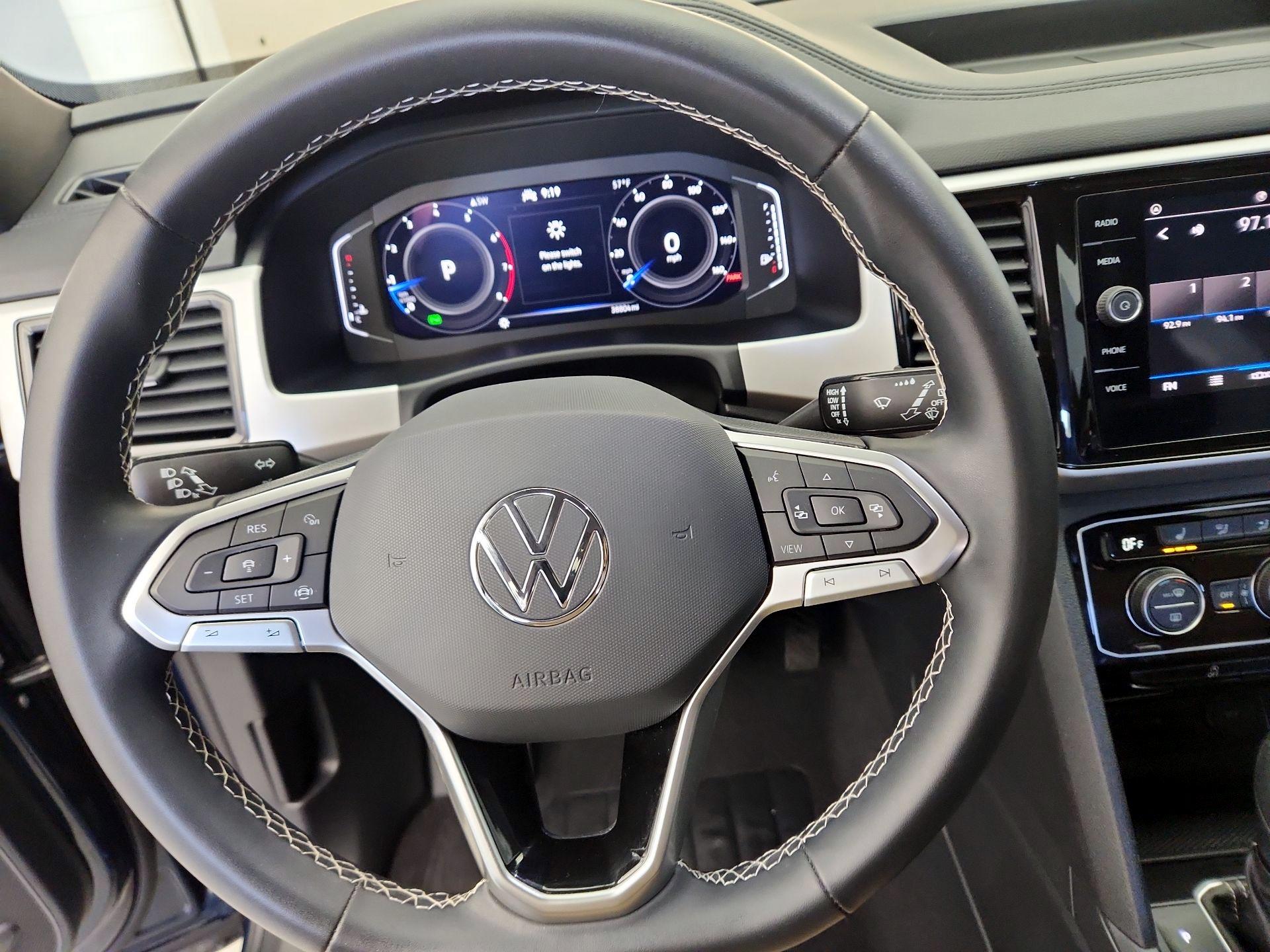 Thumbnail: 2022 Volkswagen Atlas - 10