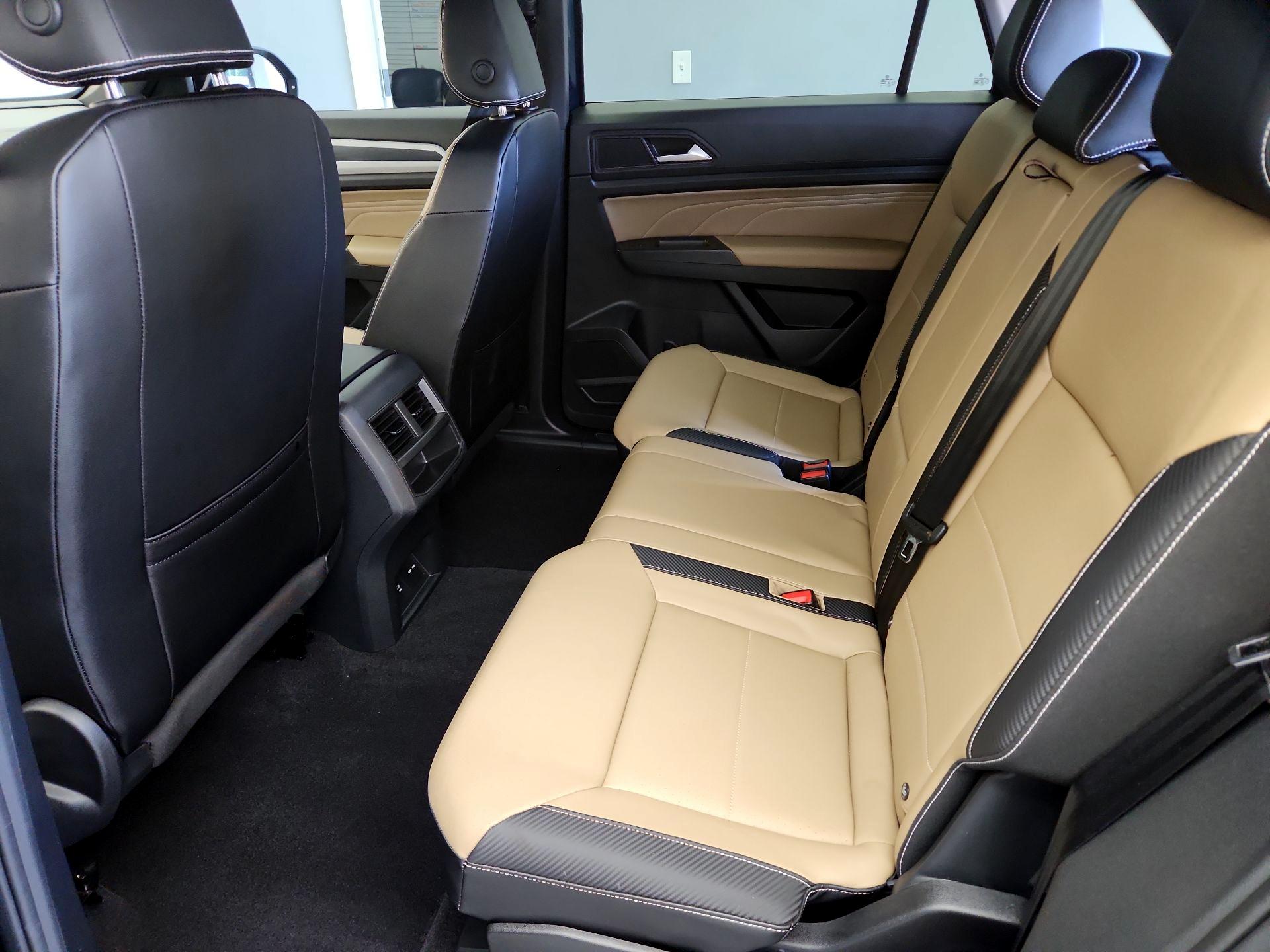 Thumbnail: 2022 Volkswagen Atlas - 19