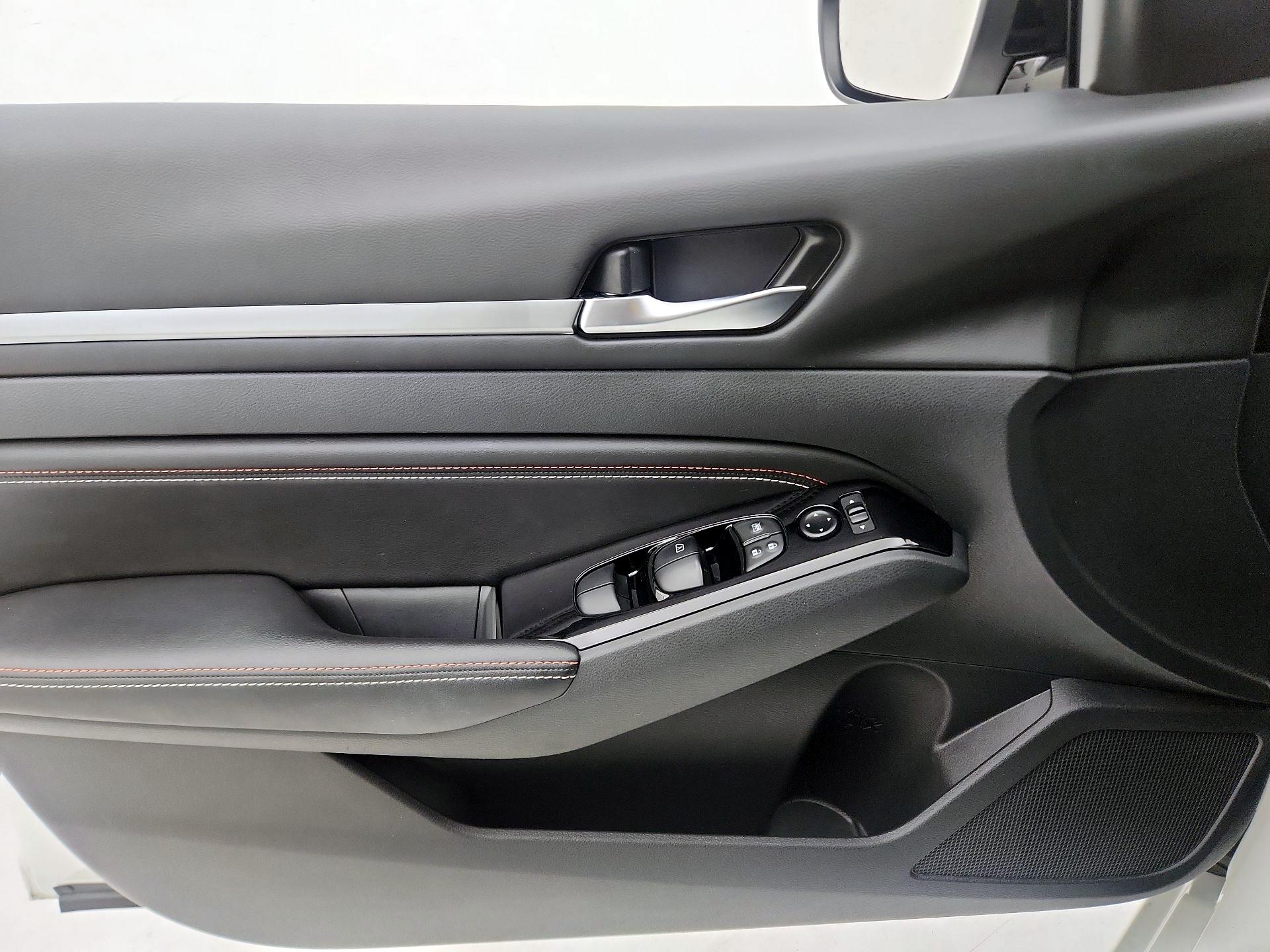 Thumbnail: 2023 Nissan Altima - 12