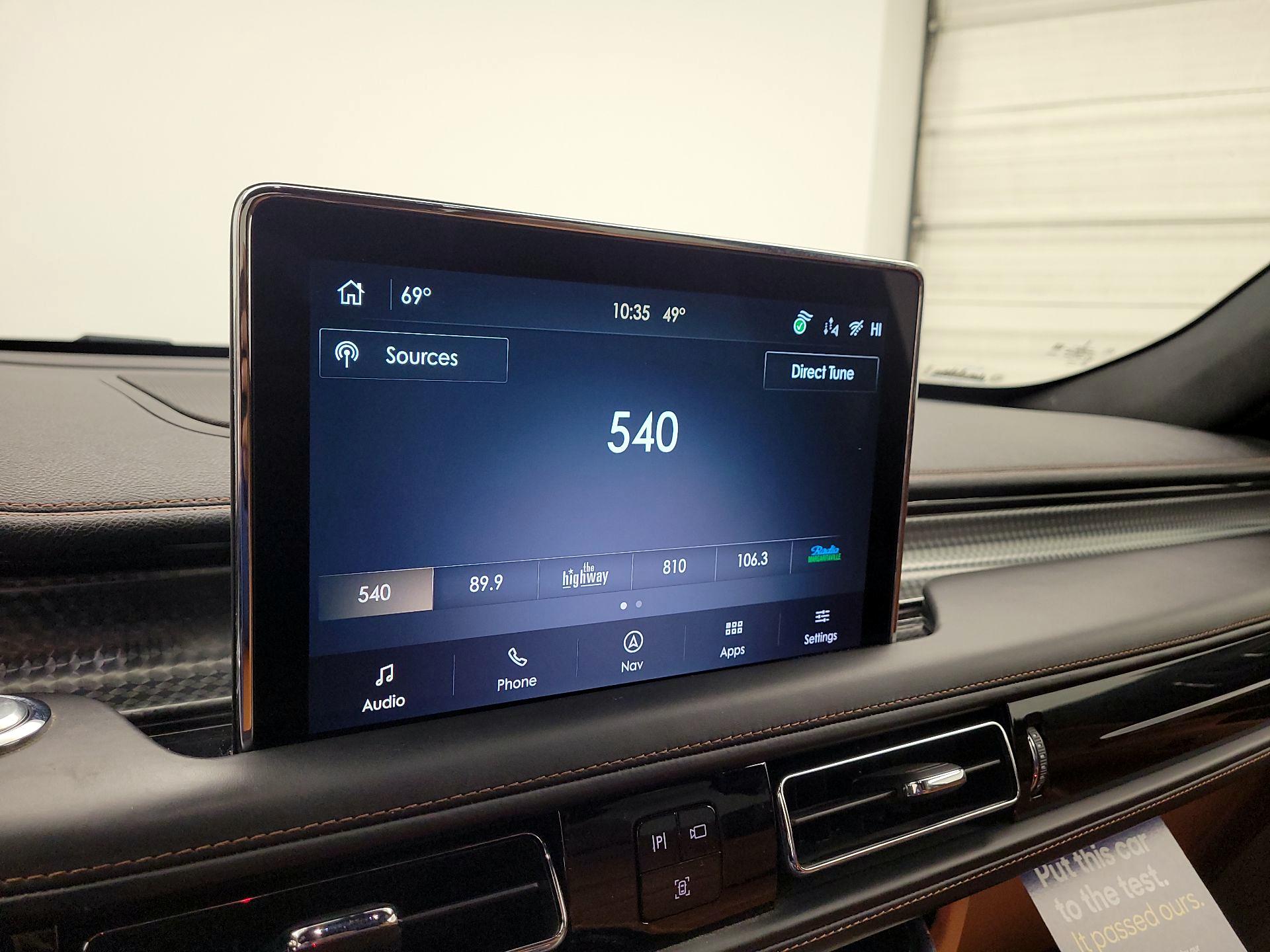 Thumbnail: 2021 Lincoln Aviator - 13