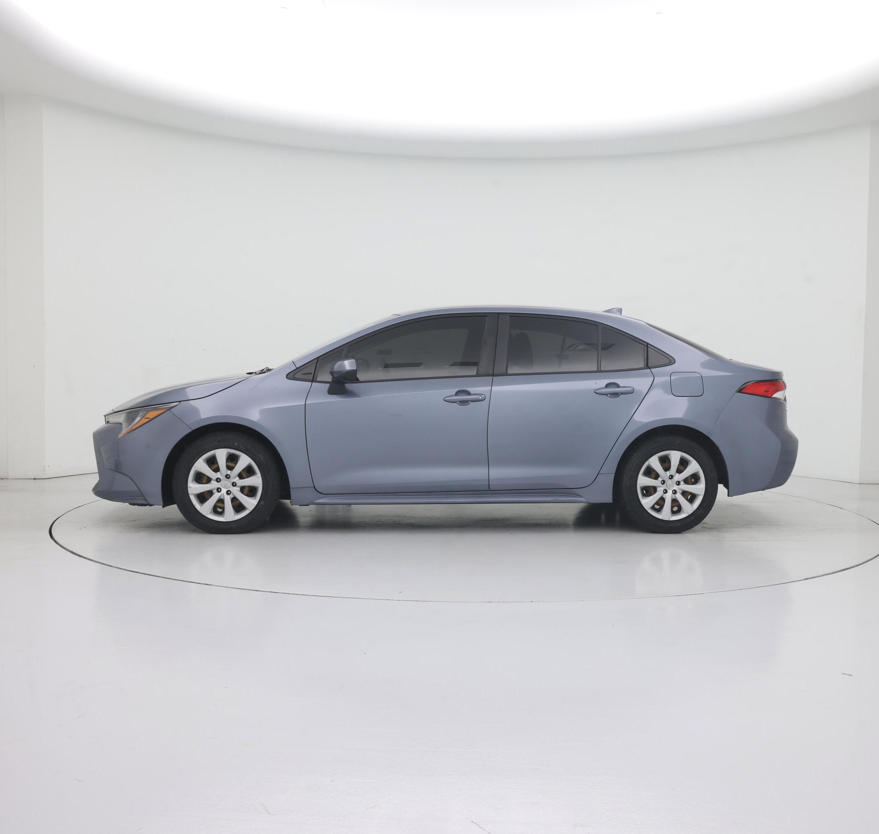 Thumbnail: 2021 Toyota Corolla - 3