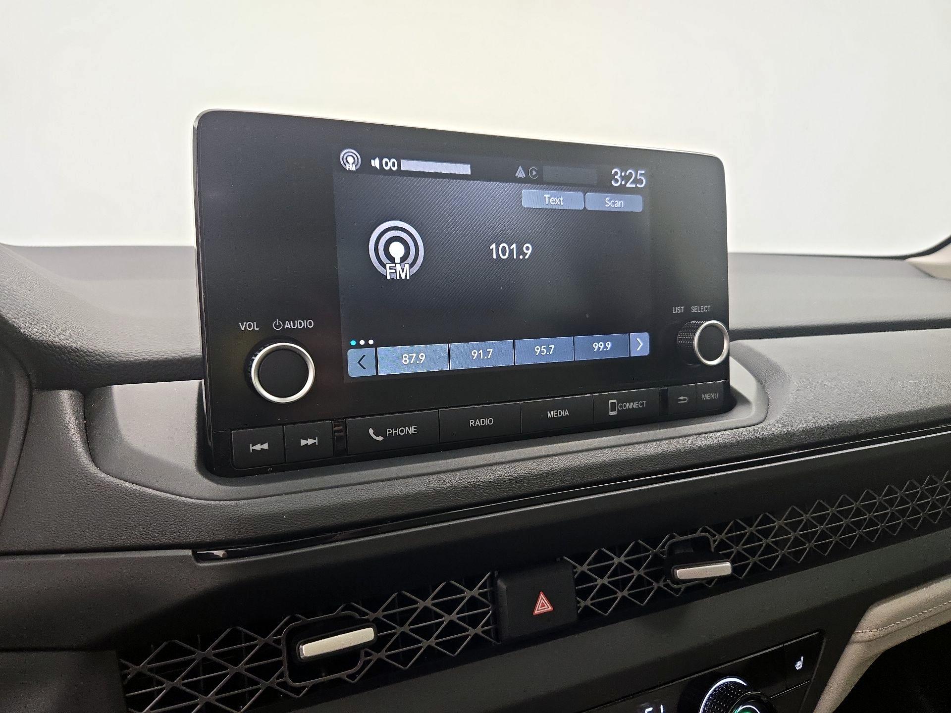 Thumbnail: 2023 Honda Accord - 14