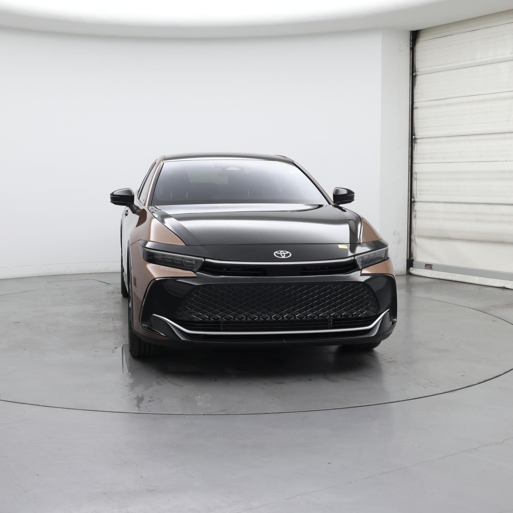 Thumbnail: 2023 Toyota Crown - 5