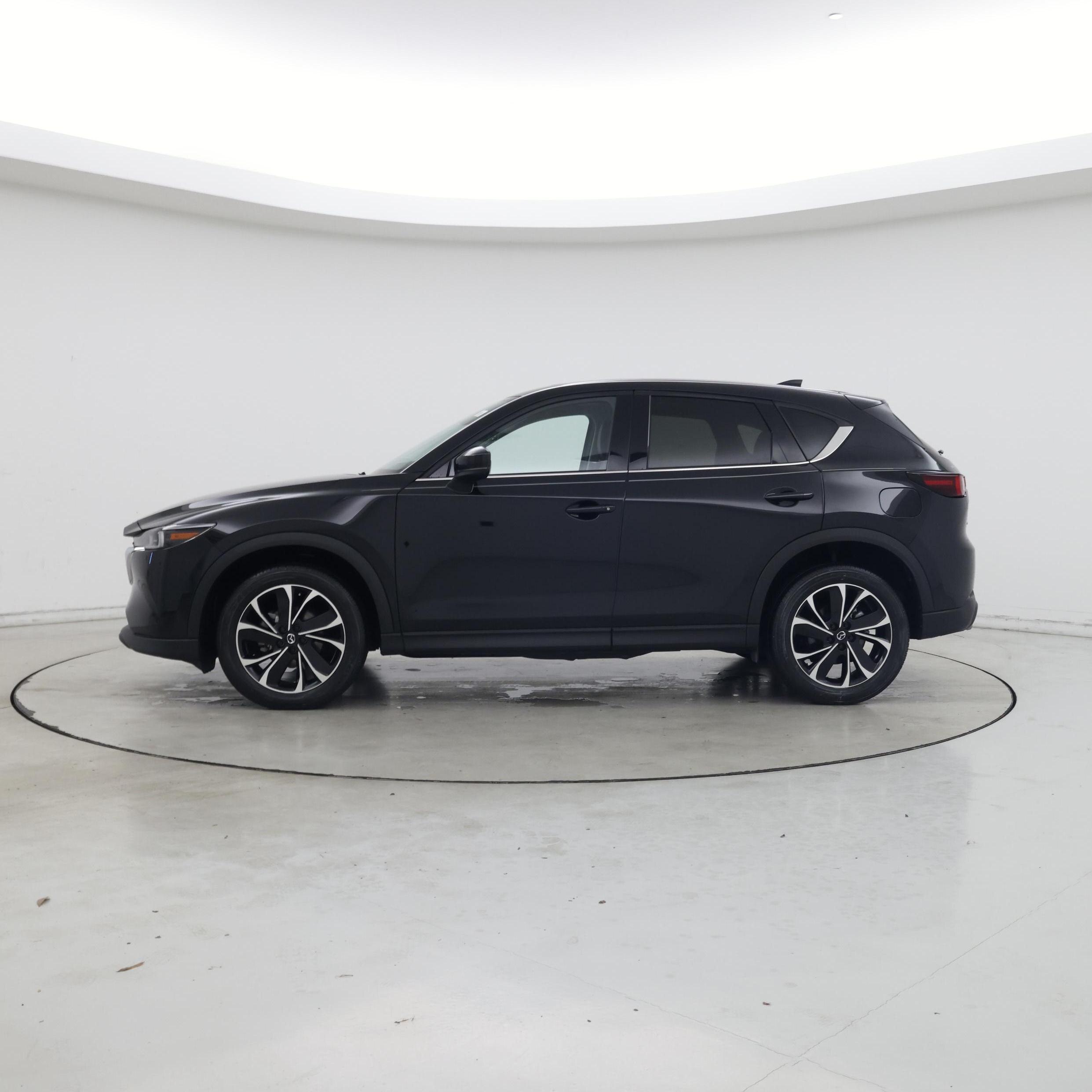 Thumbnail: 2022 Mazda CX-5 - 3