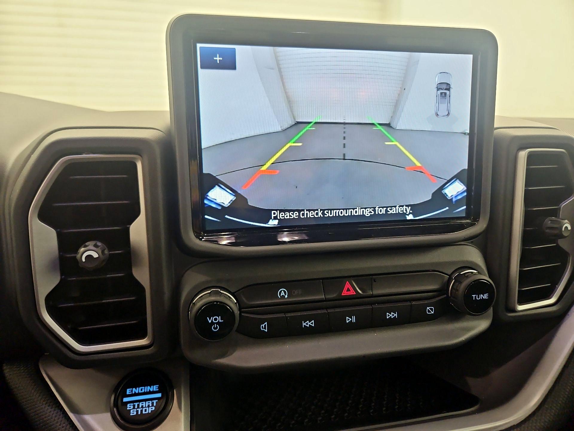 Thumbnail: 2023 Ford Bronco Sport - 14