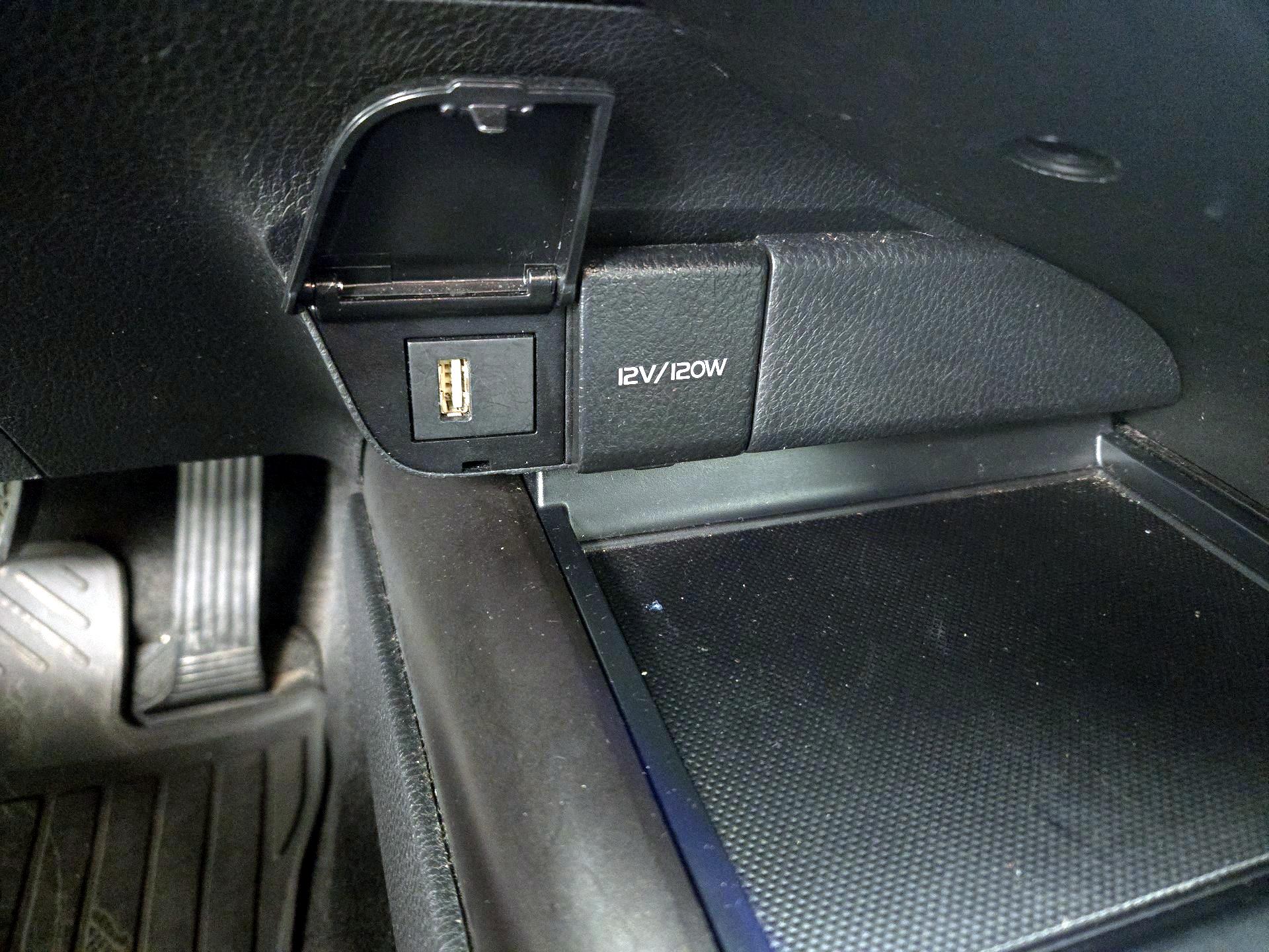 Thumbnail: 2023 Toyota Camry - 18