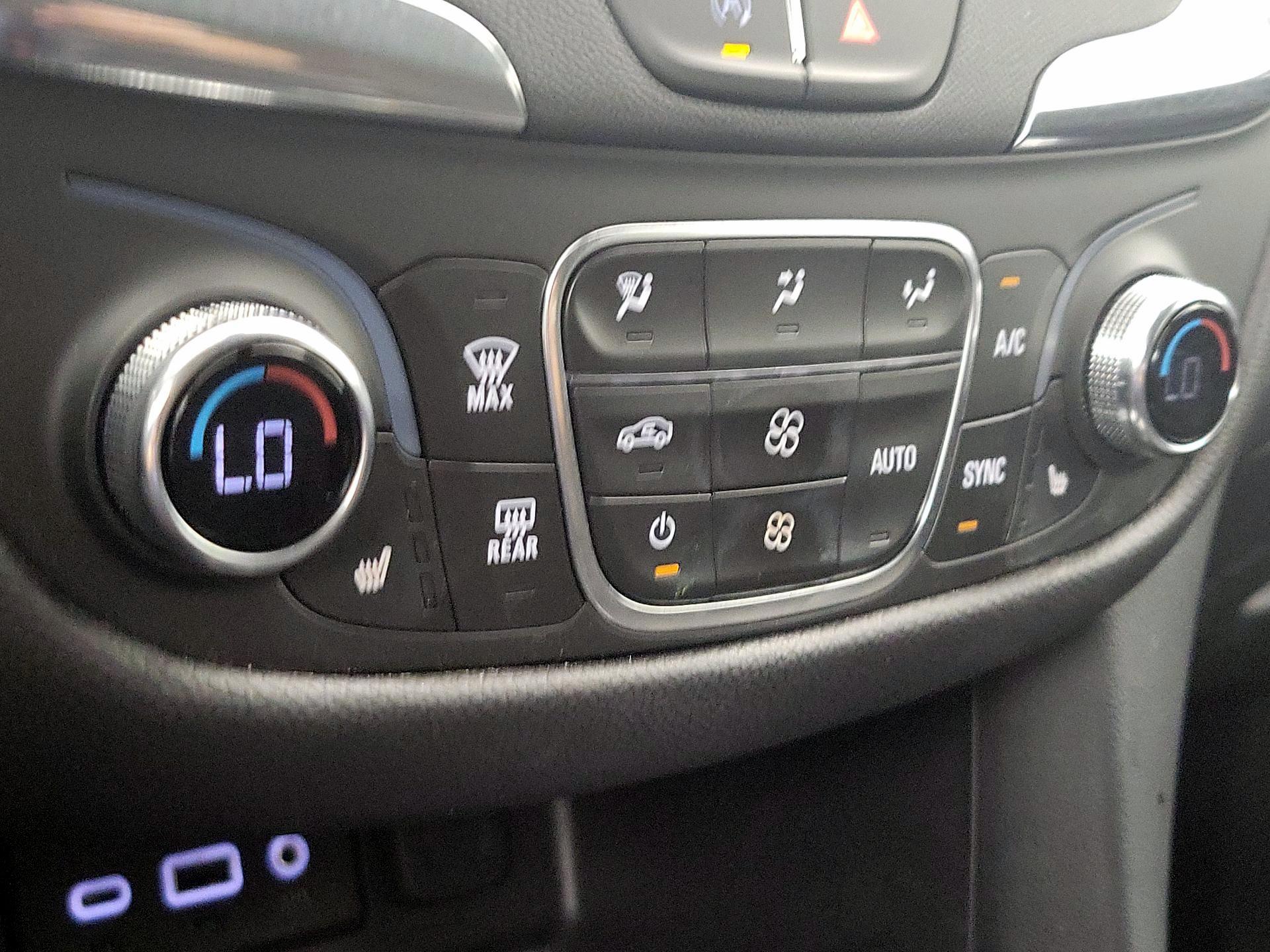 Thumbnail: 2023 Chevrolet Equinox - 16