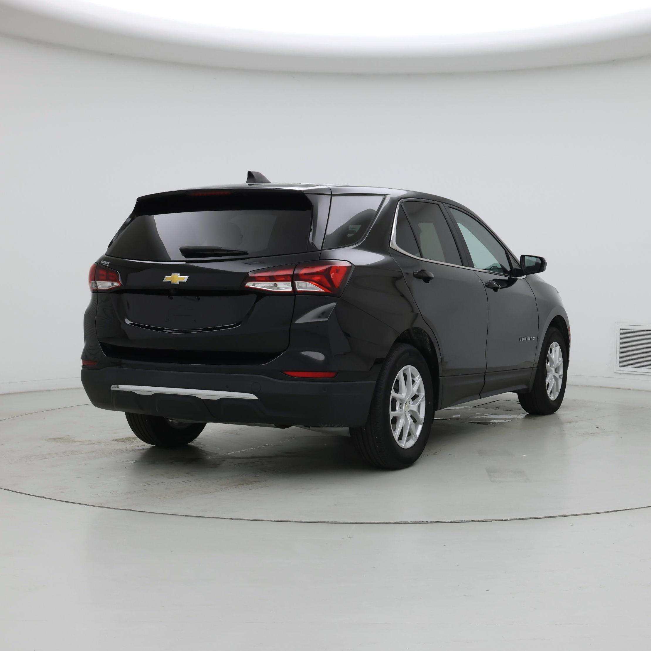 Thumbnail: 2023 Chevrolet Equinox - 8