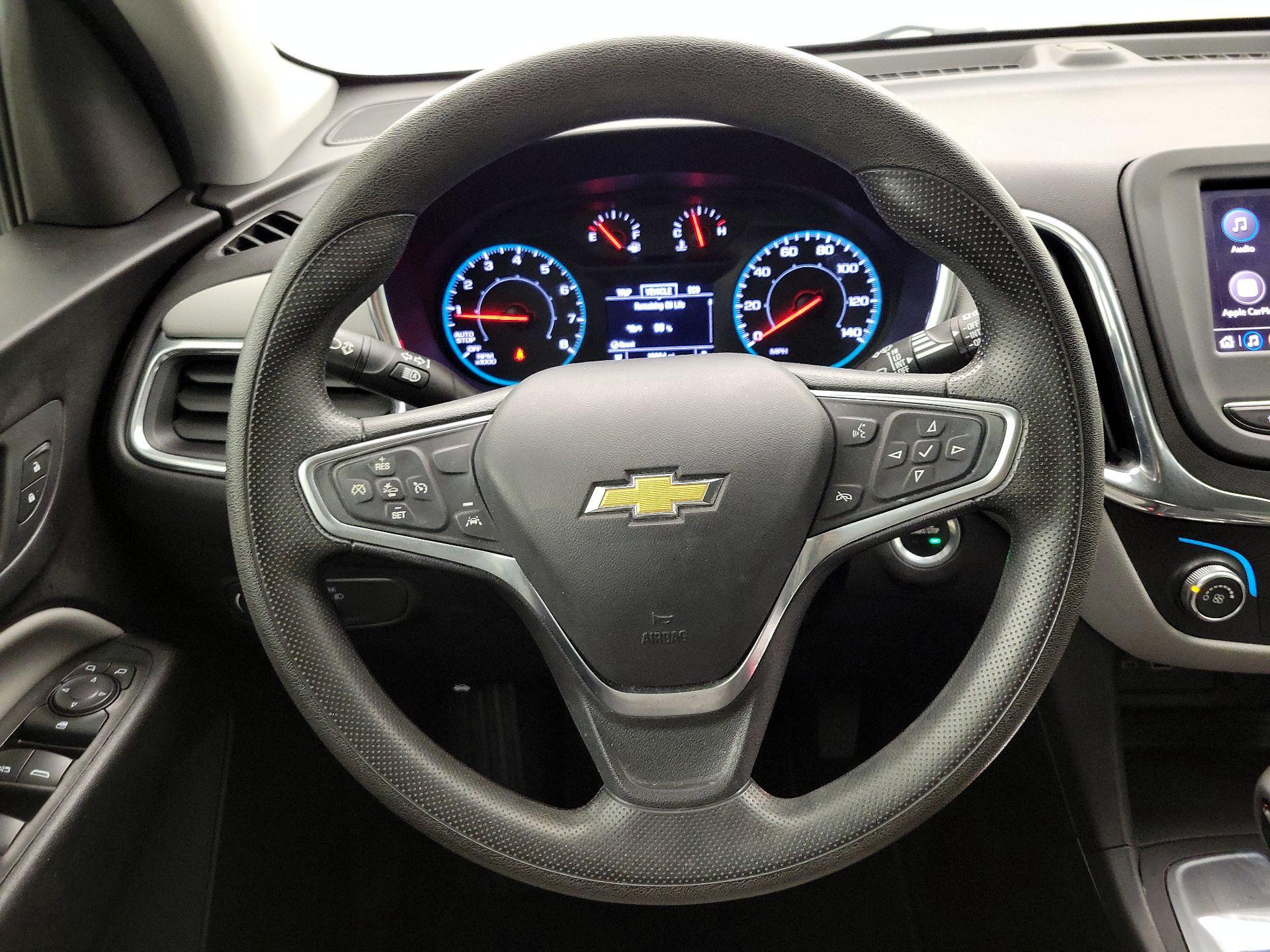 Thumbnail: 2022 Chevrolet Equinox - 10