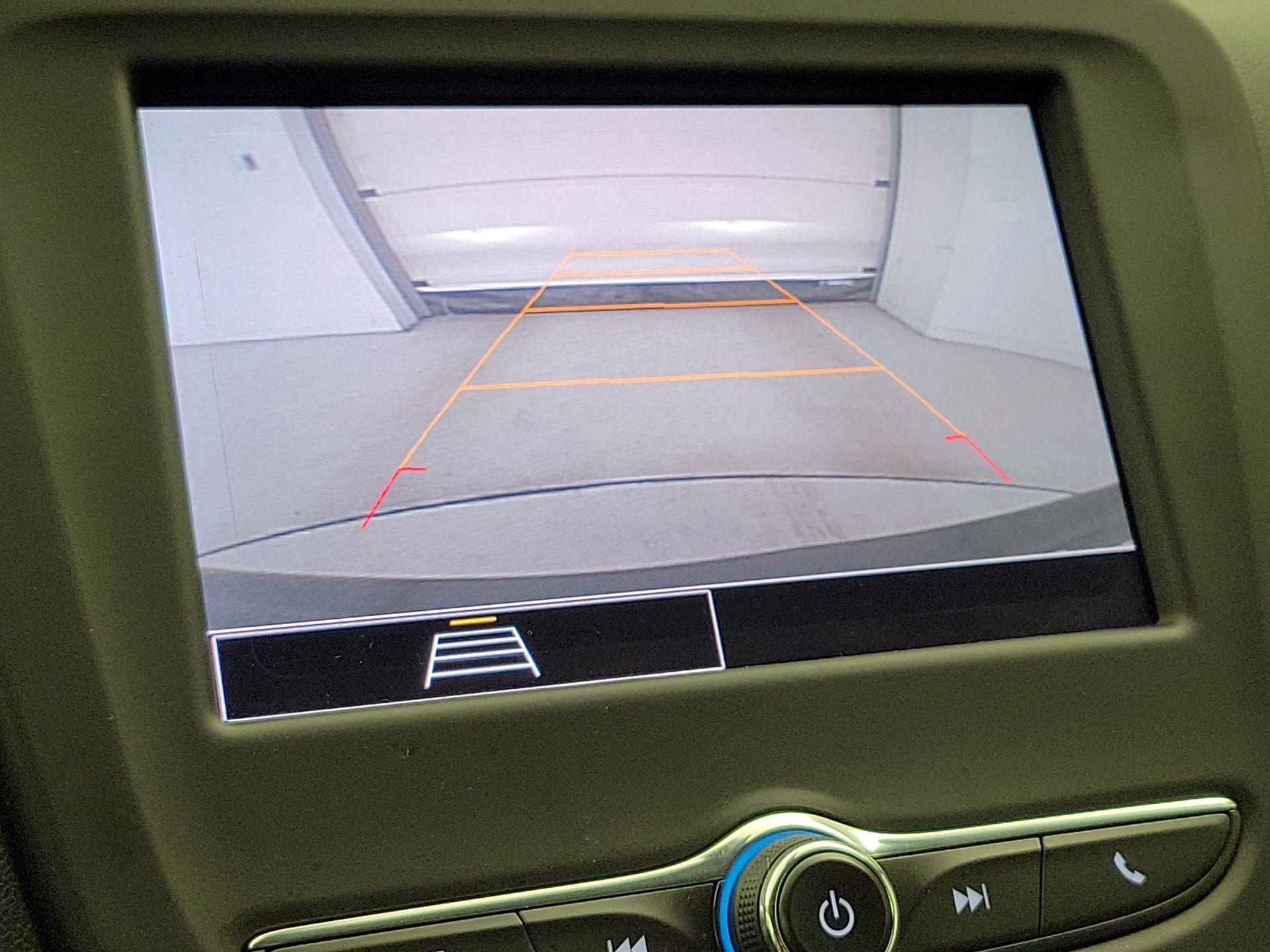 Thumbnail: 2022 Chevrolet Equinox - 14