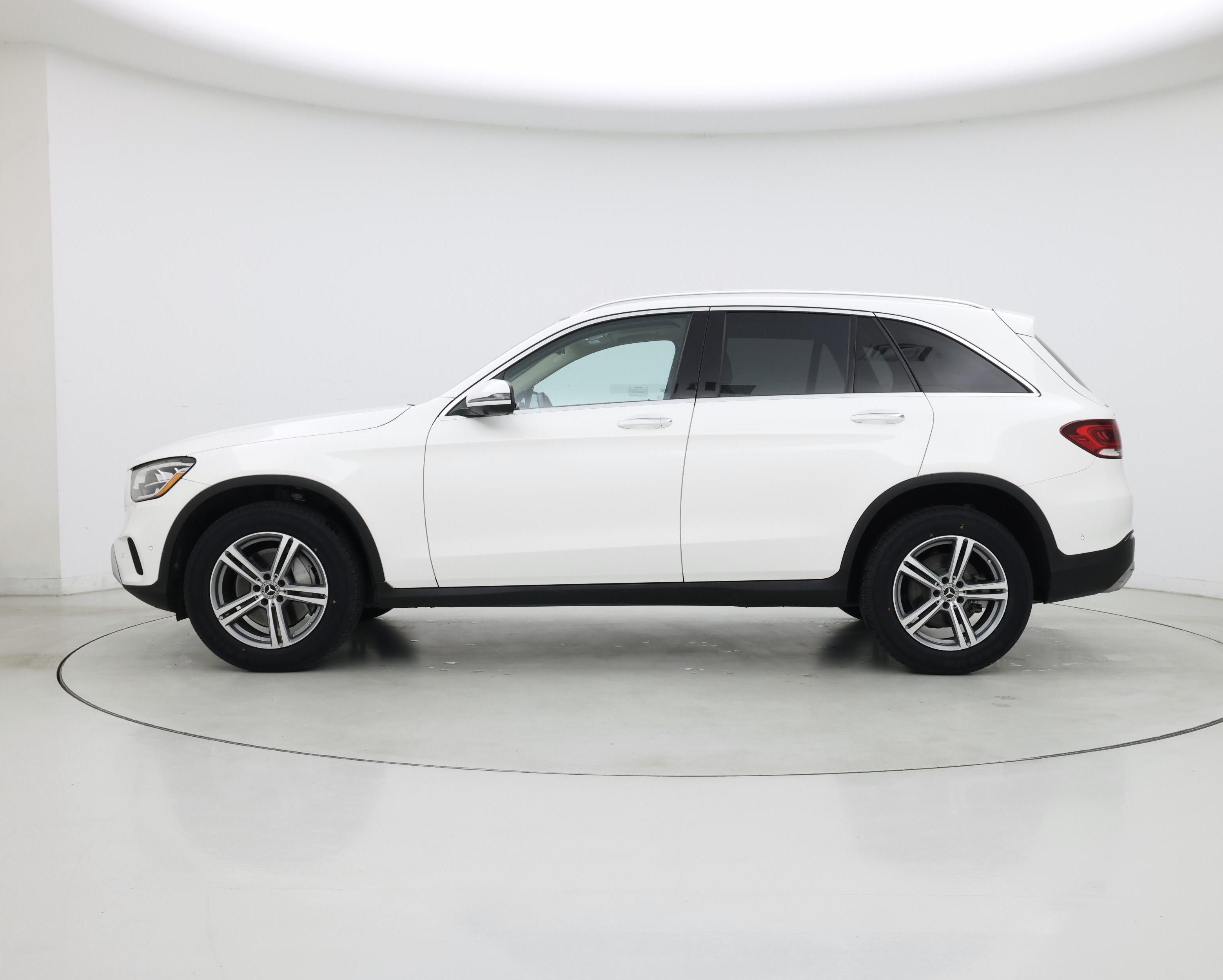 Thumbnail: 2022 Mercedes-Benz GLC - 3