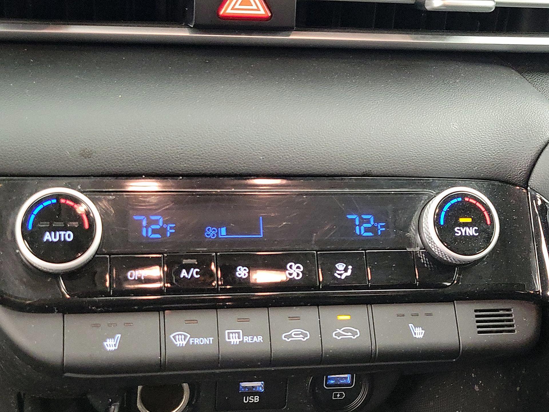 Thumbnail: 2022 Hyundai Elantra - 16