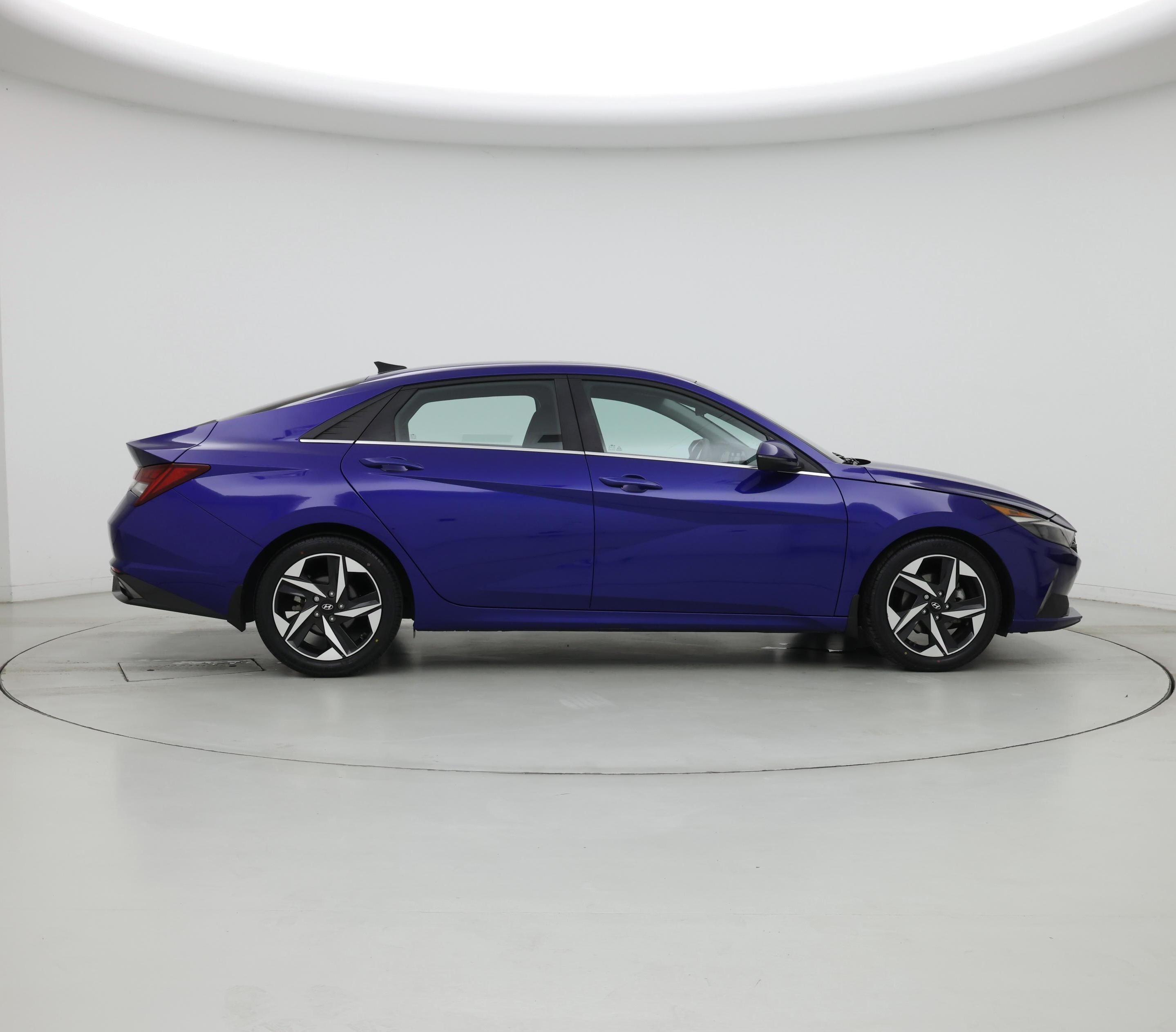 Thumbnail: 2022 Hyundai Elantra - 7