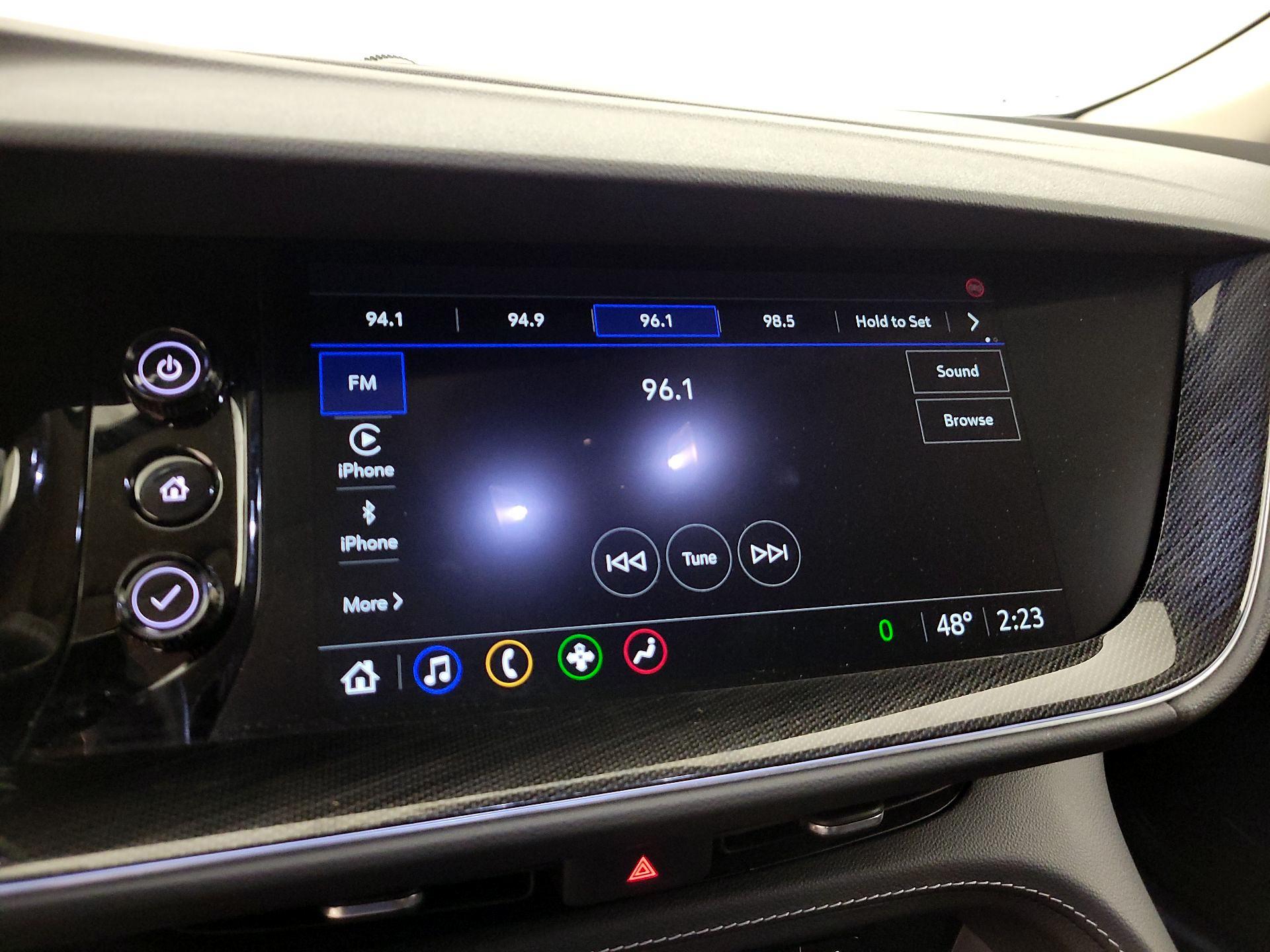 Thumbnail: 2022 Buick Envision - 16