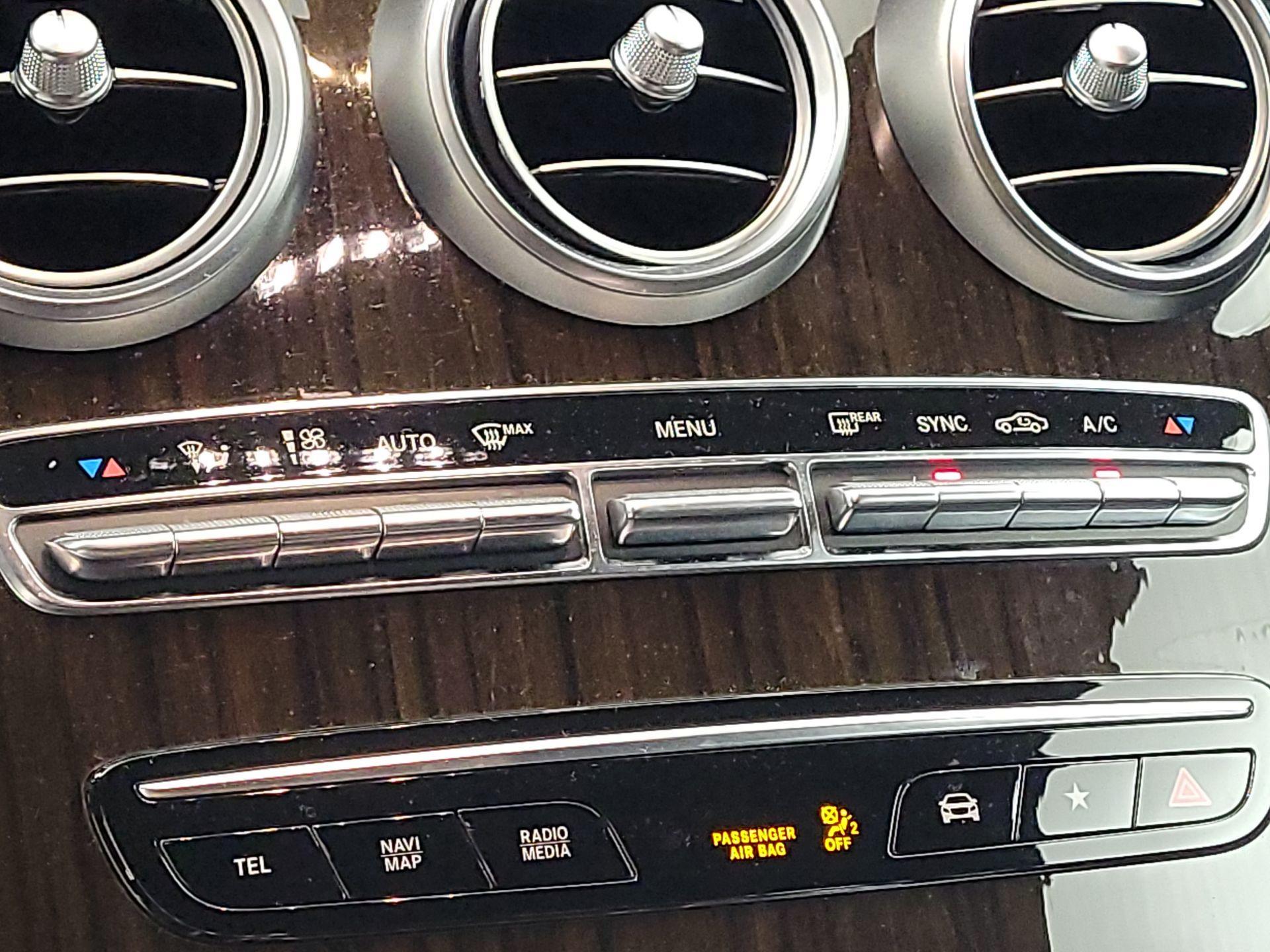 Thumbnail: 2020 Mercedes-Benz GLC - 16