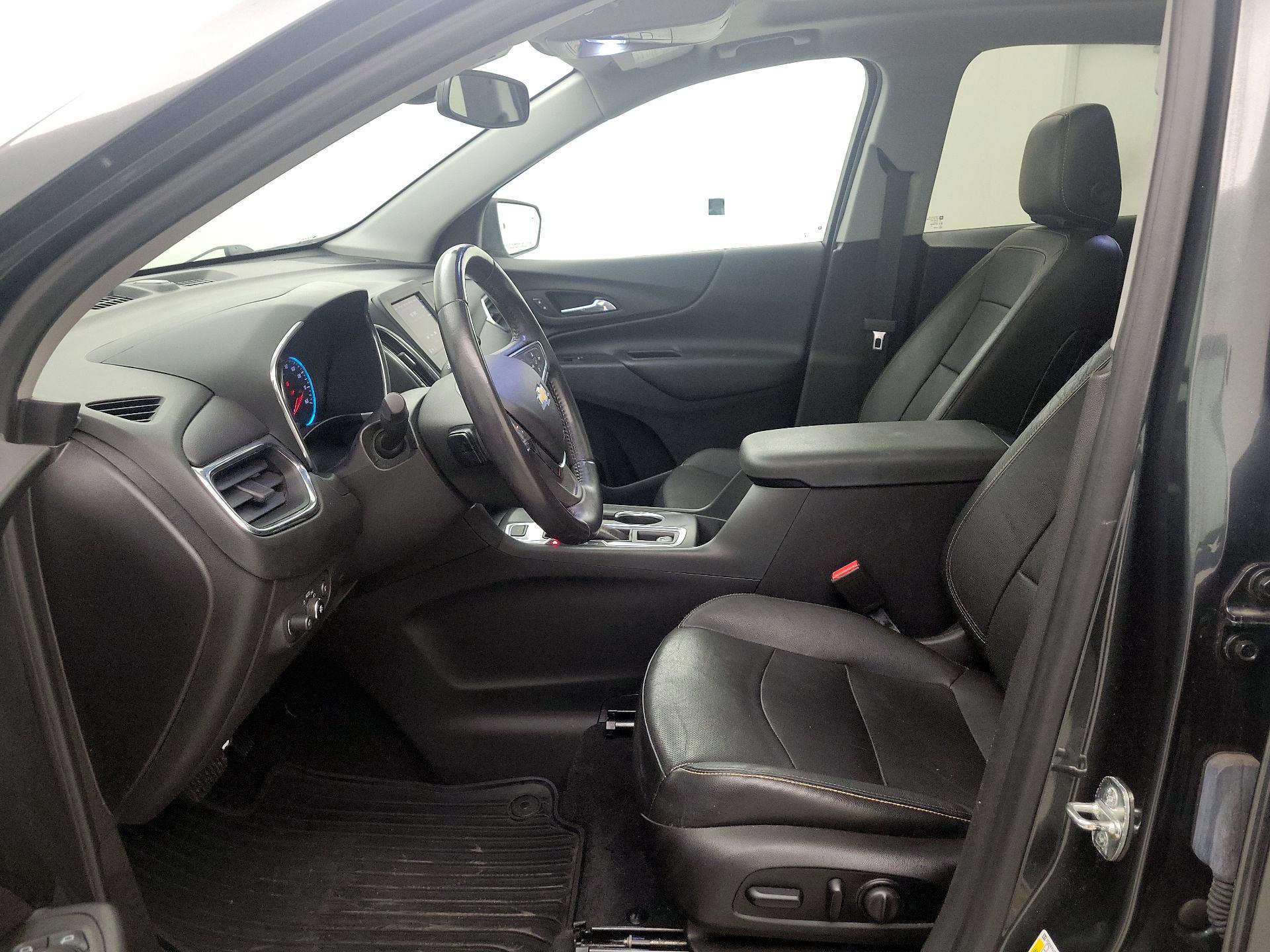 Thumbnail: 2021 Chevrolet Equinox - 11