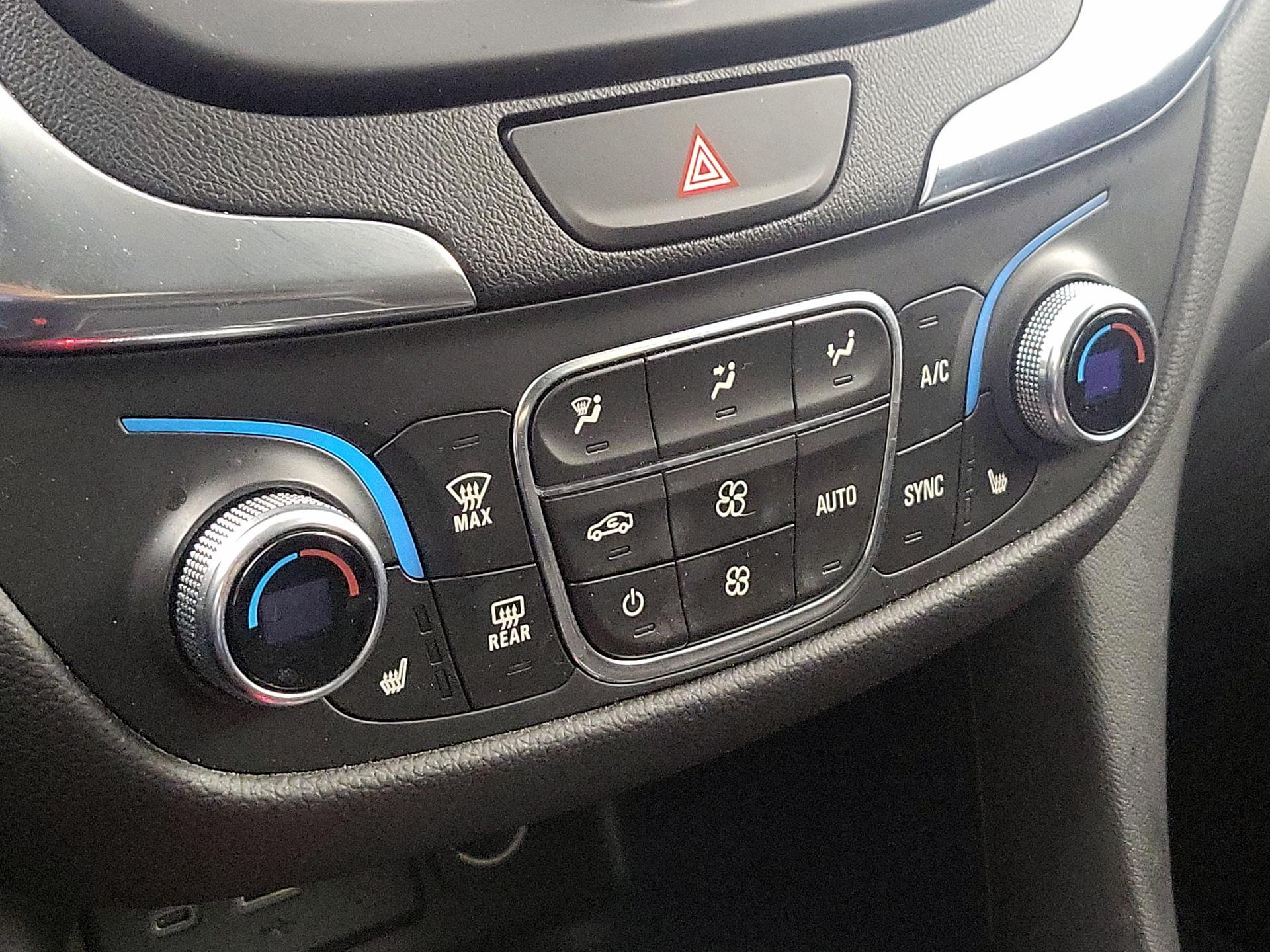 Thumbnail: 2021 Chevrolet Equinox - 16