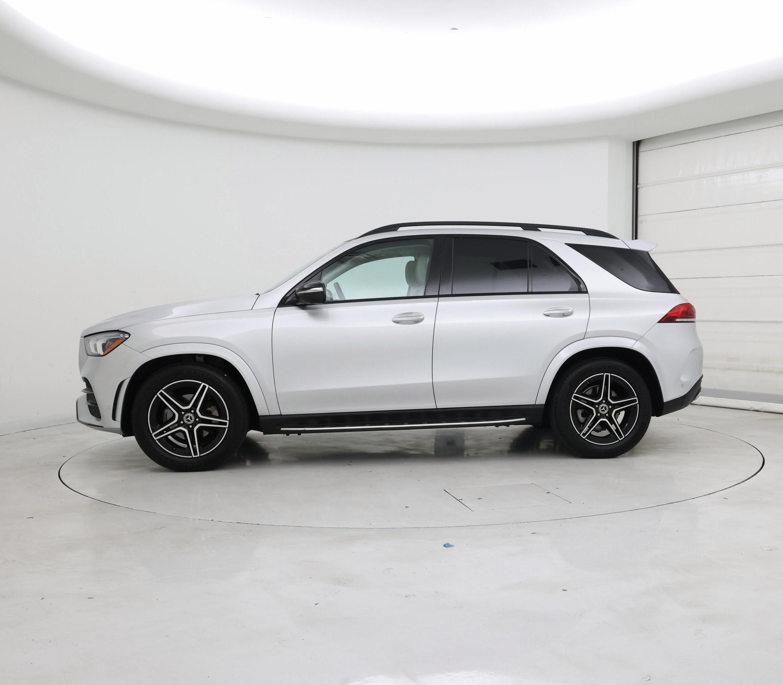 Thumbnail: 2021 Mercedes-Benz GLE - 3