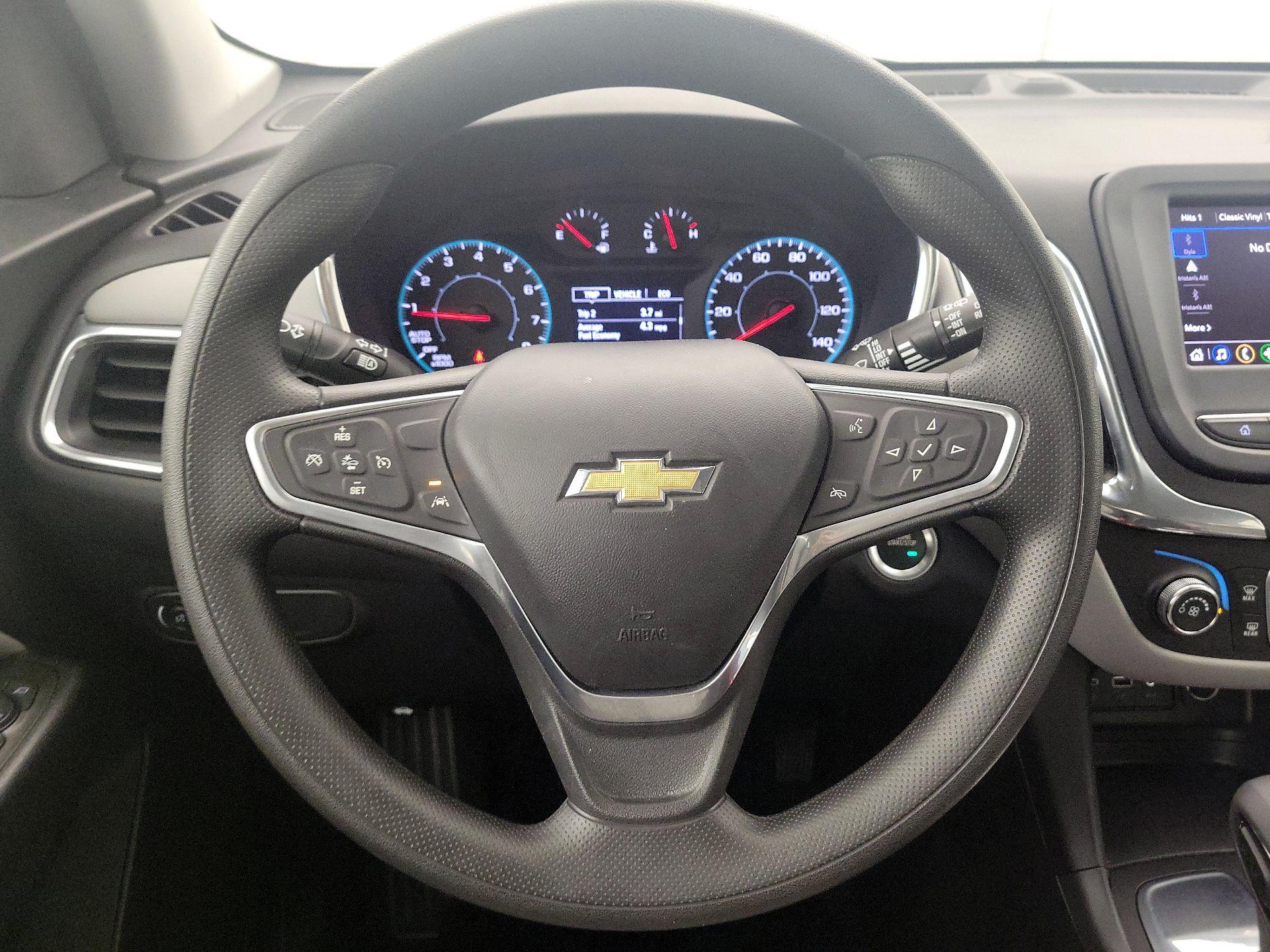 Thumbnail: 2023 Chevrolet Equinox - 10