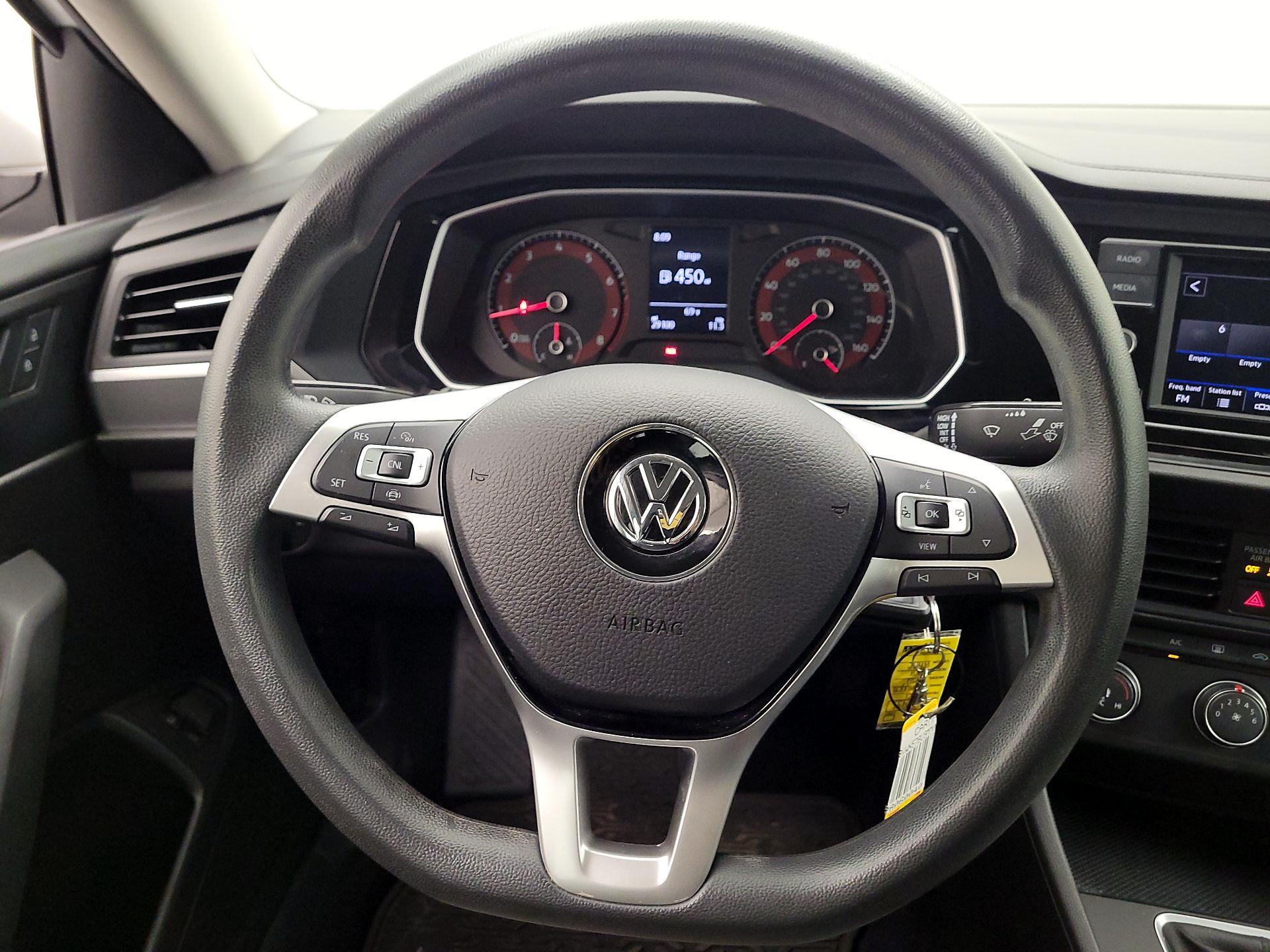 Thumbnail: 2021 Volkswagen Jetta - 10