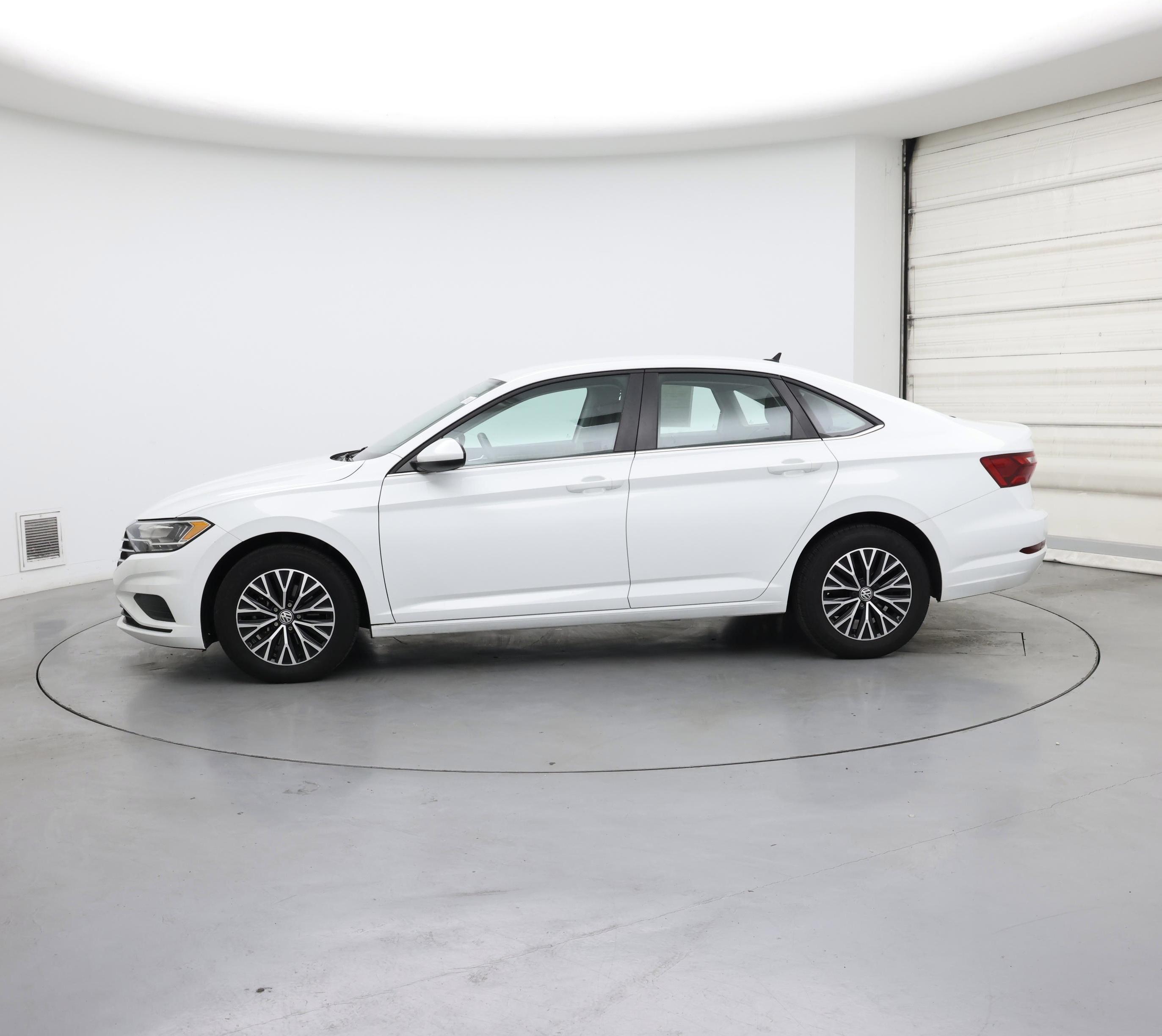 Thumbnail: 2021 Volkswagen Jetta - 3