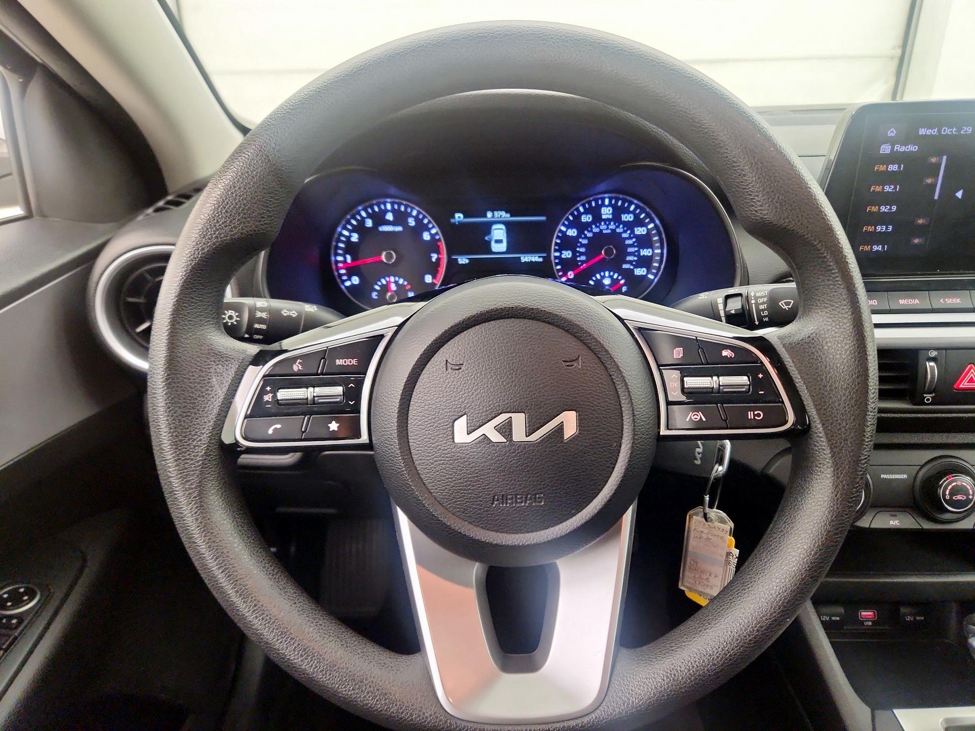 Thumbnail: 2023 Kia Forte - 10