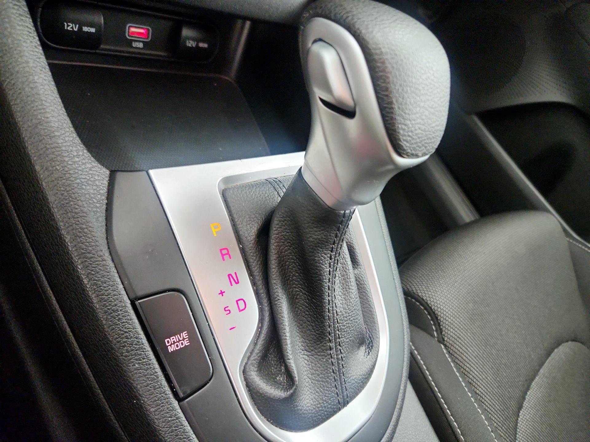 Thumbnail: 2023 Kia Forte - 17