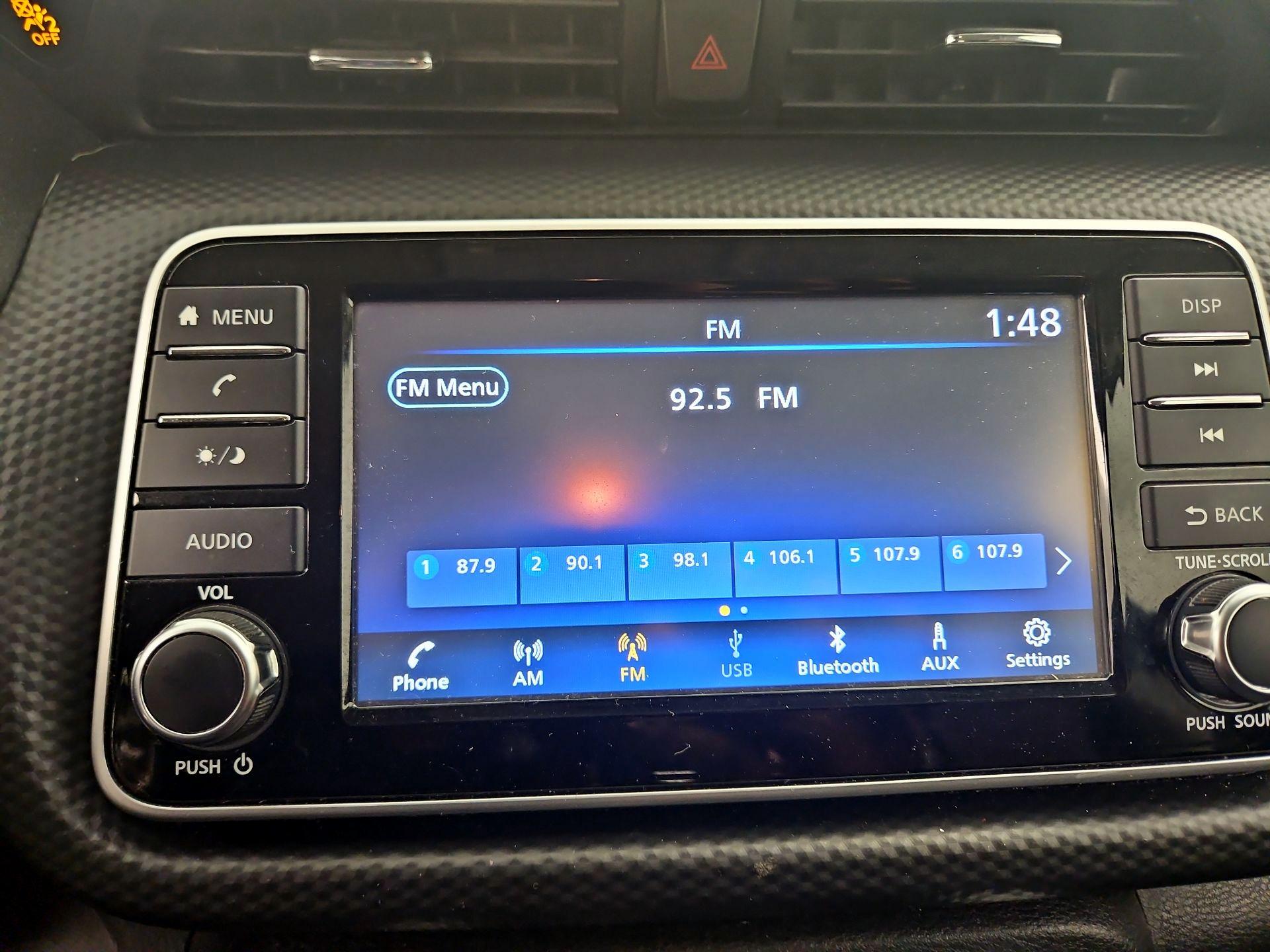 Thumbnail: 2022 Nissan Kicks - 15