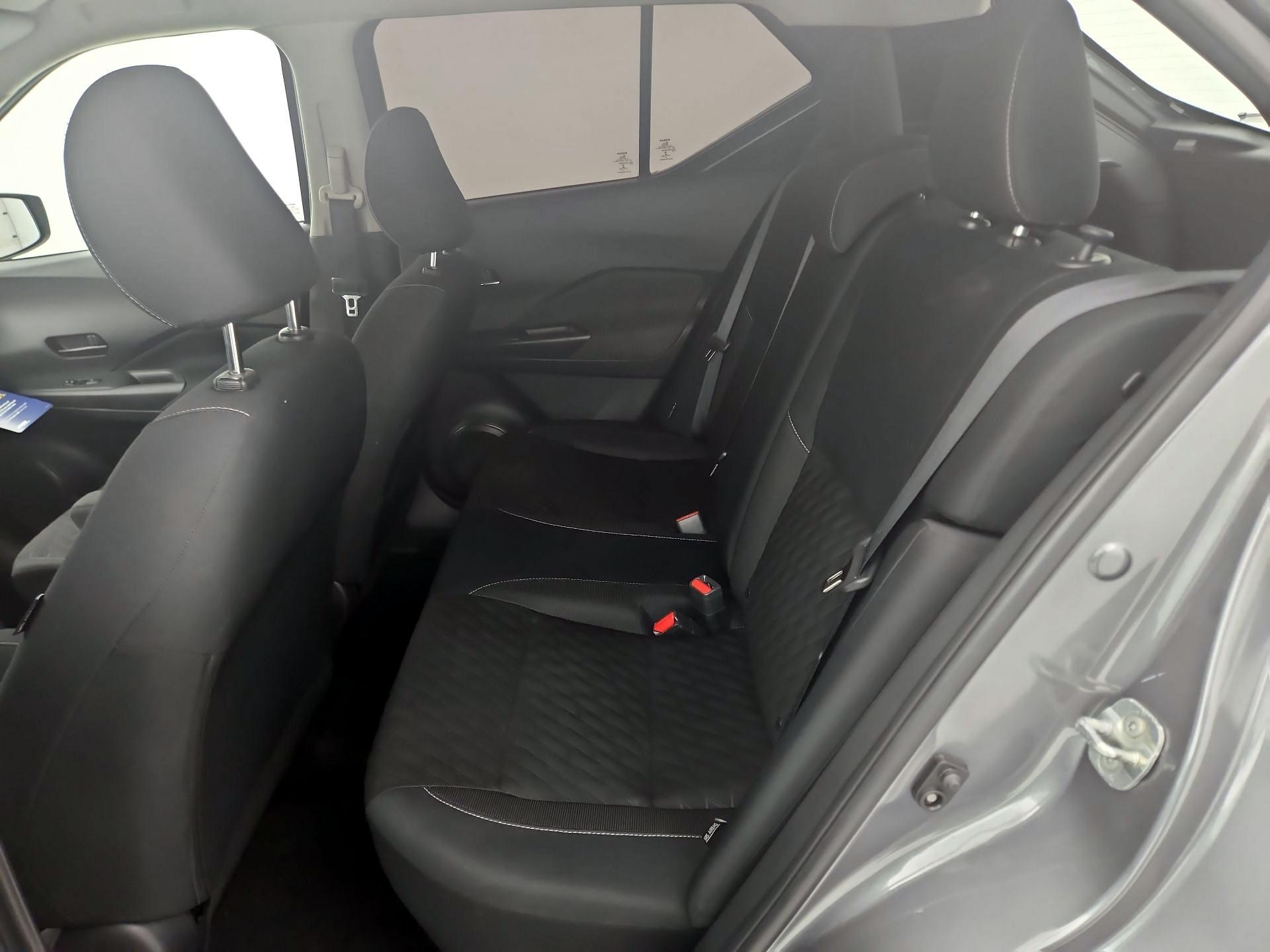 Thumbnail: 2022 Nissan Kicks - 19