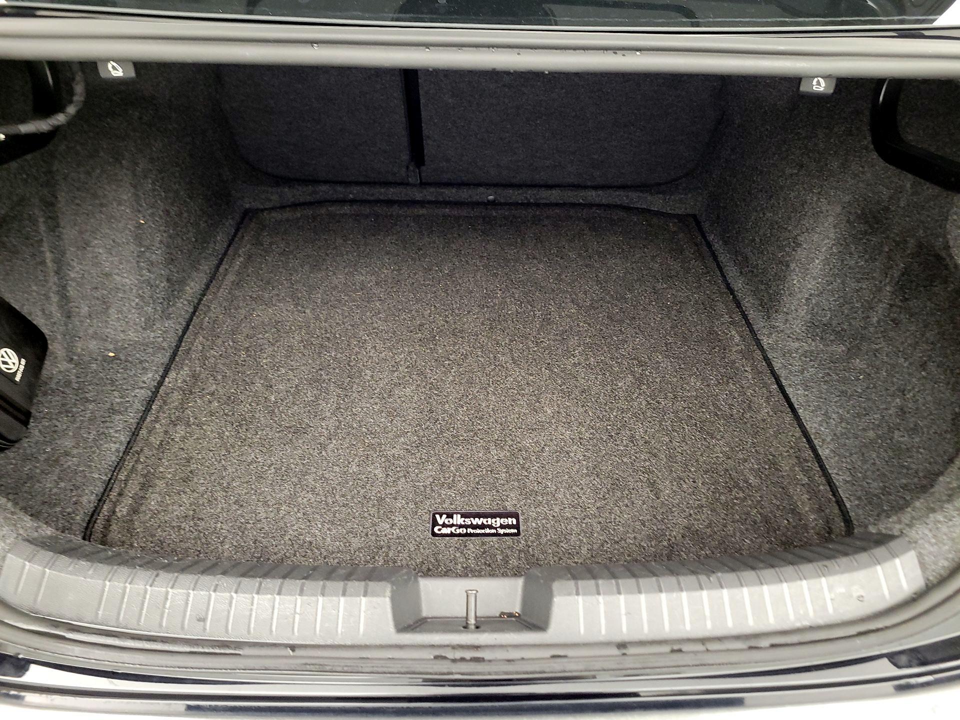 Thumbnail: 2022 Volkswagen Jetta - 20